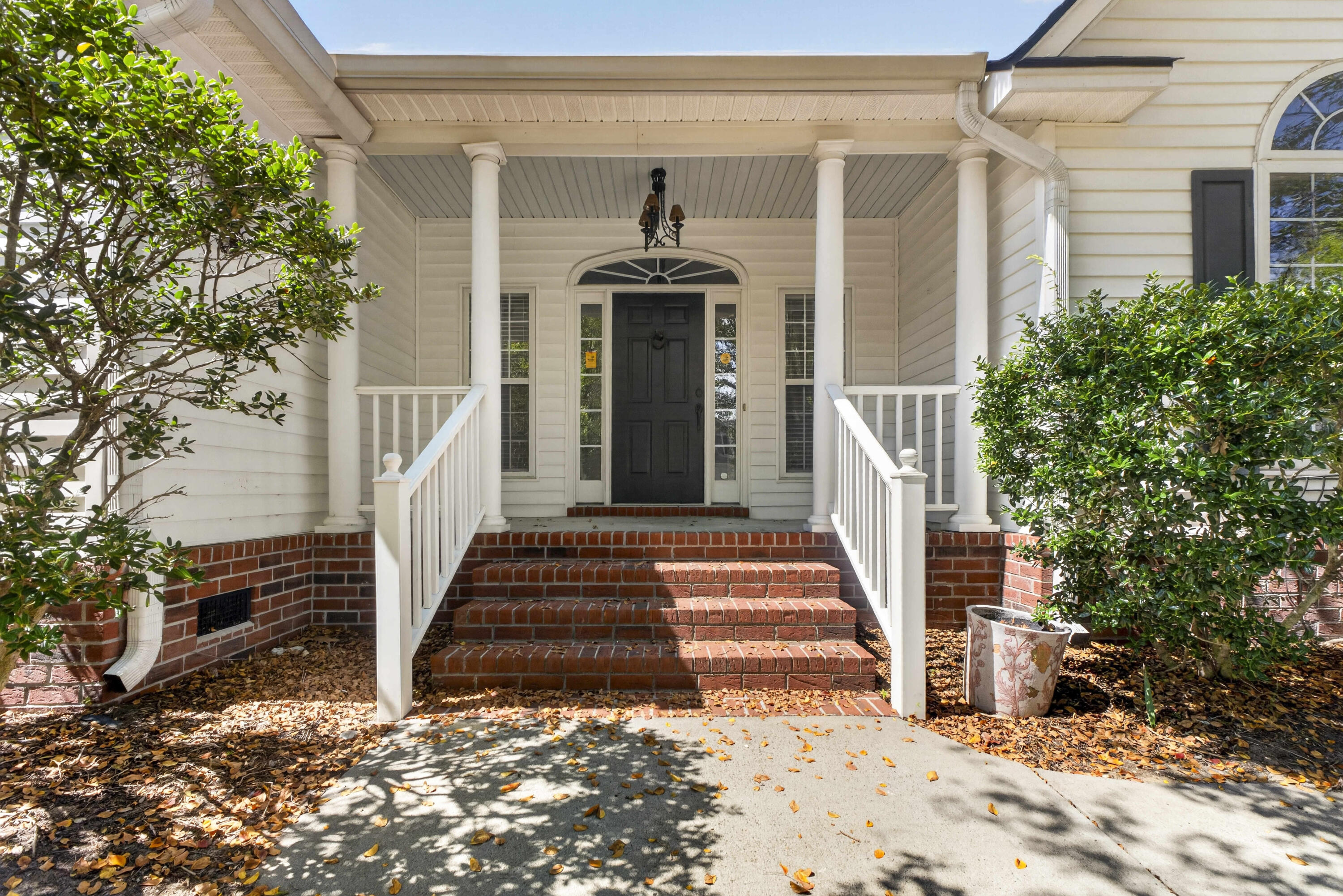 112 Oyster Point Row