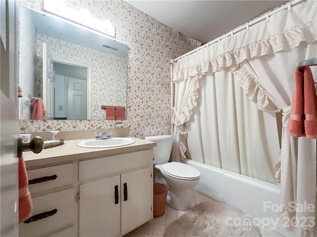 9523 Marvin School Road