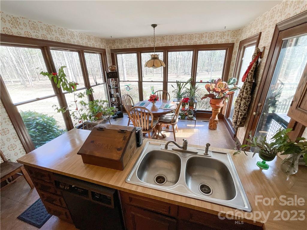 9523 Marvin School Road