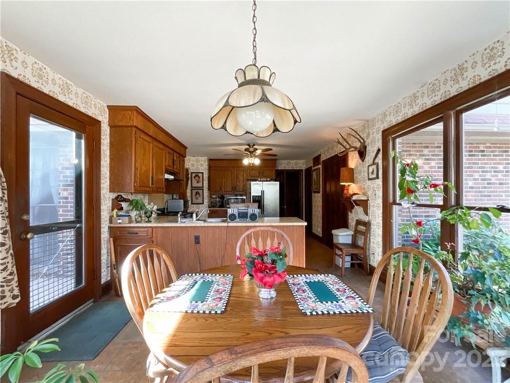 9523 Marvin School Road