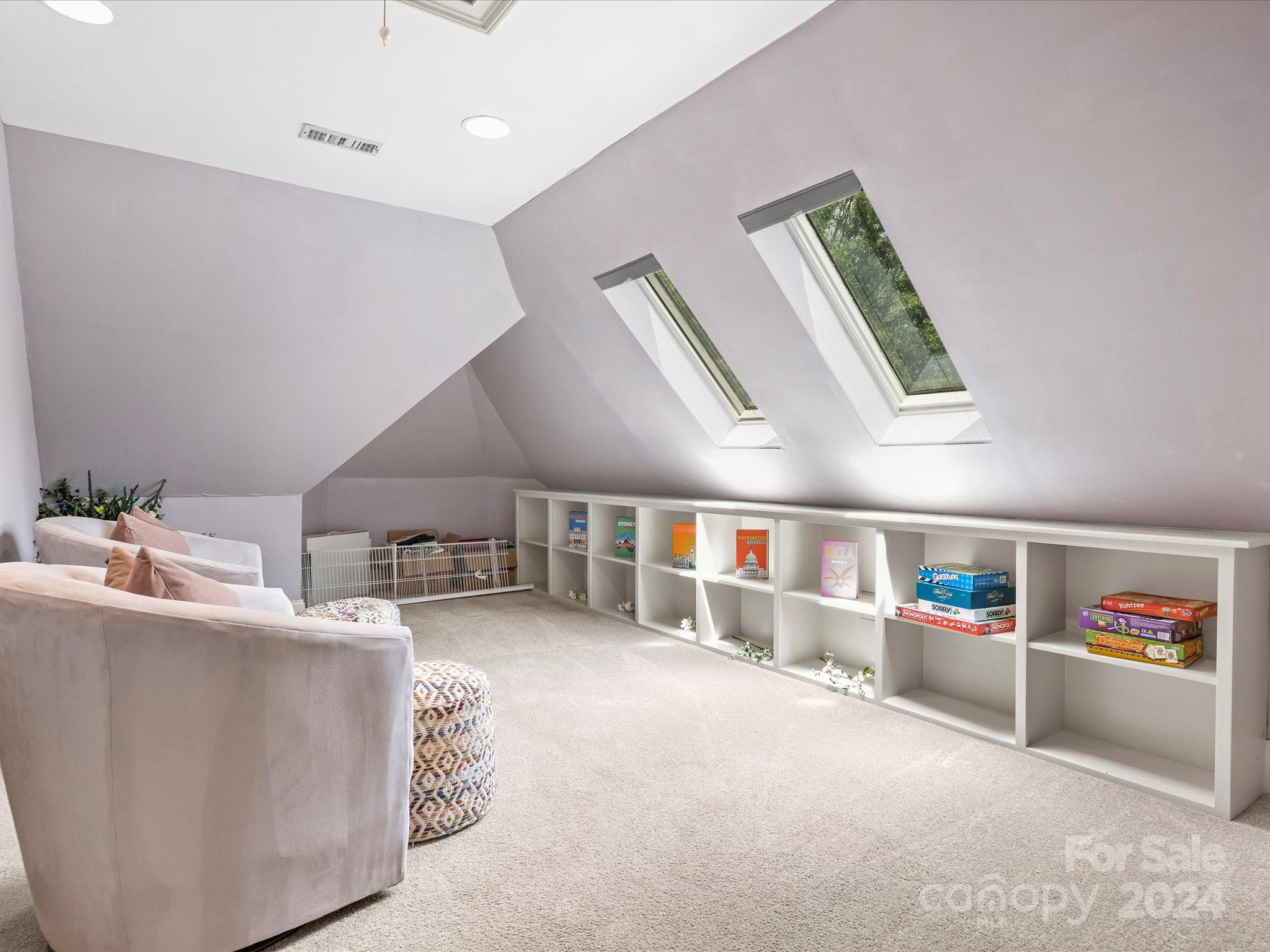 14800 Sydenham Court