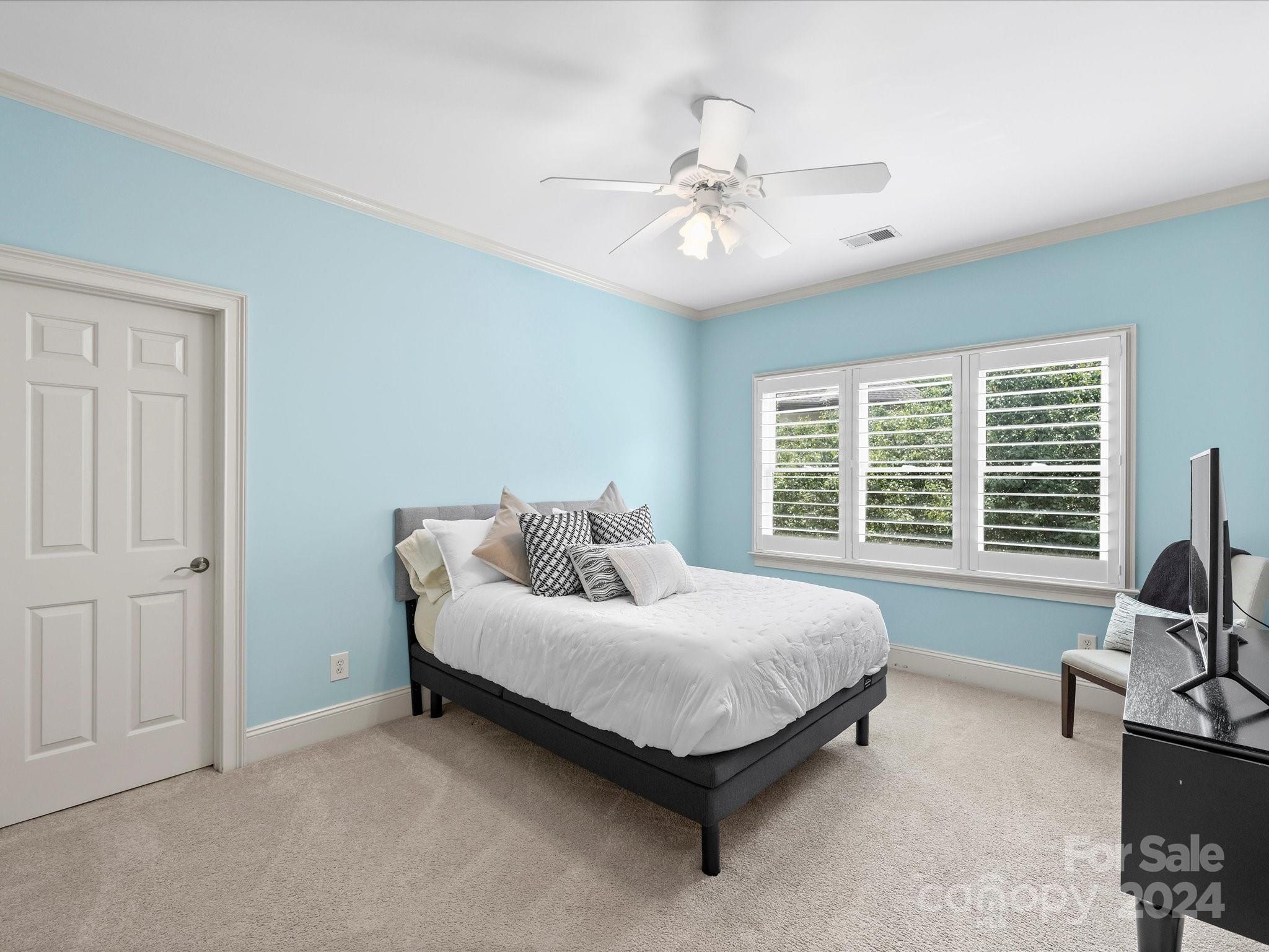 14800 Sydenham Court