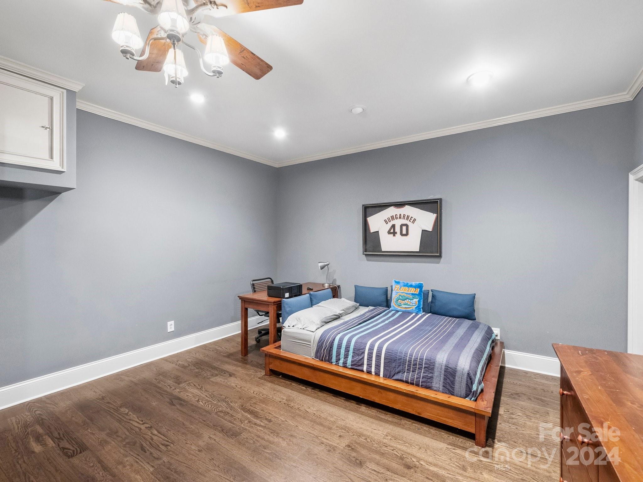 14800 Sydenham Court