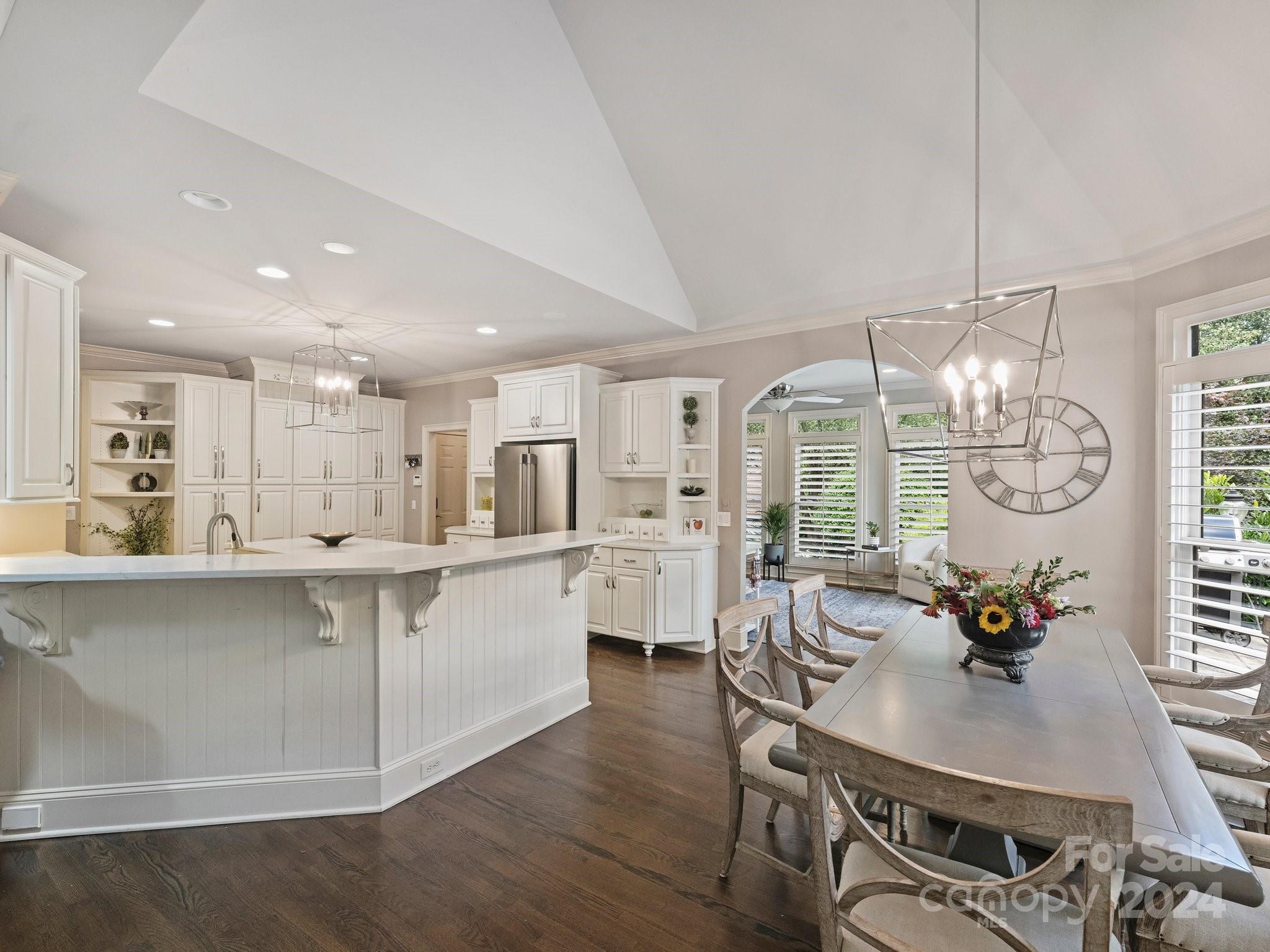 14800 Sydenham Court