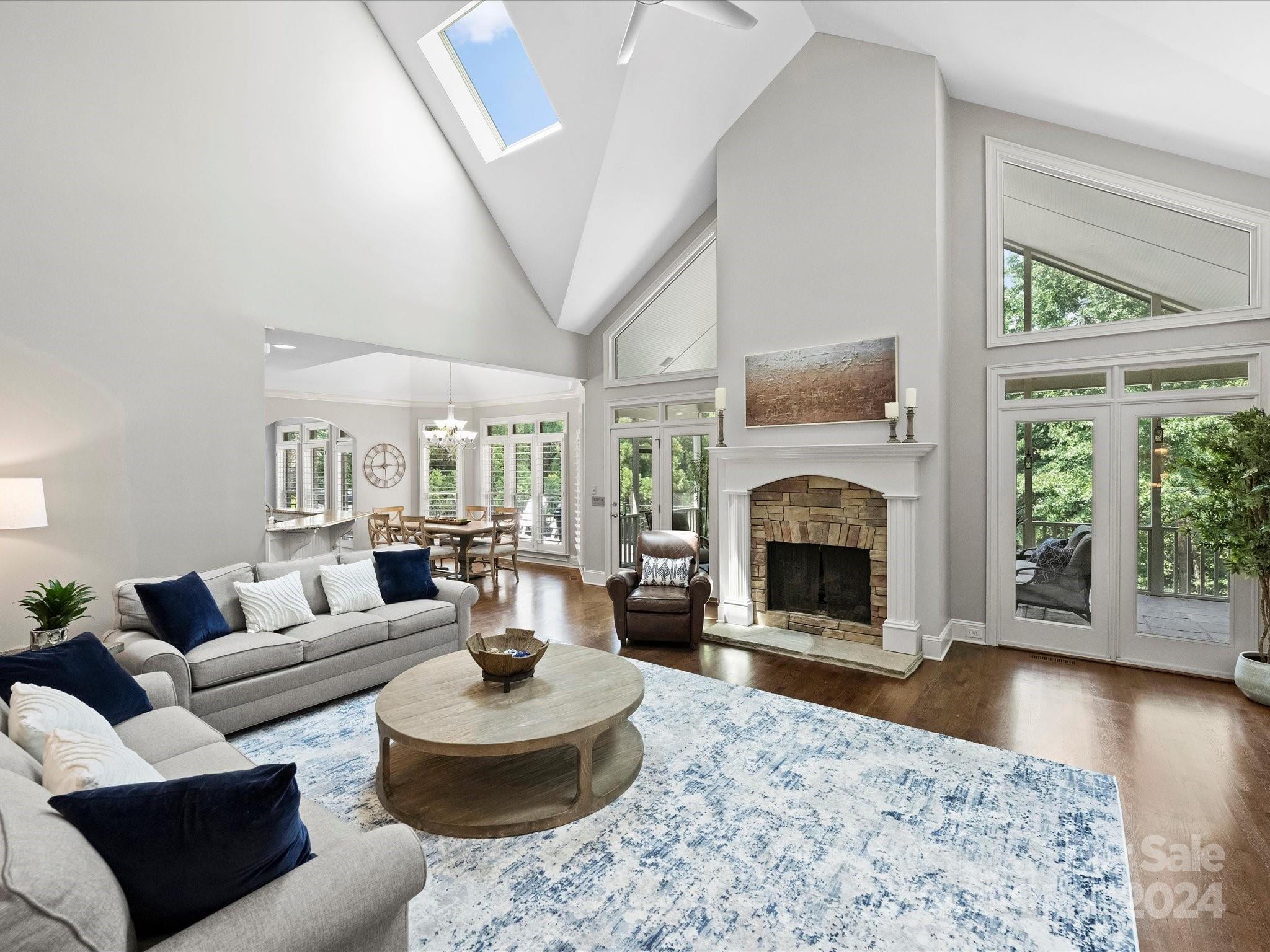 14800 Sydenham Court