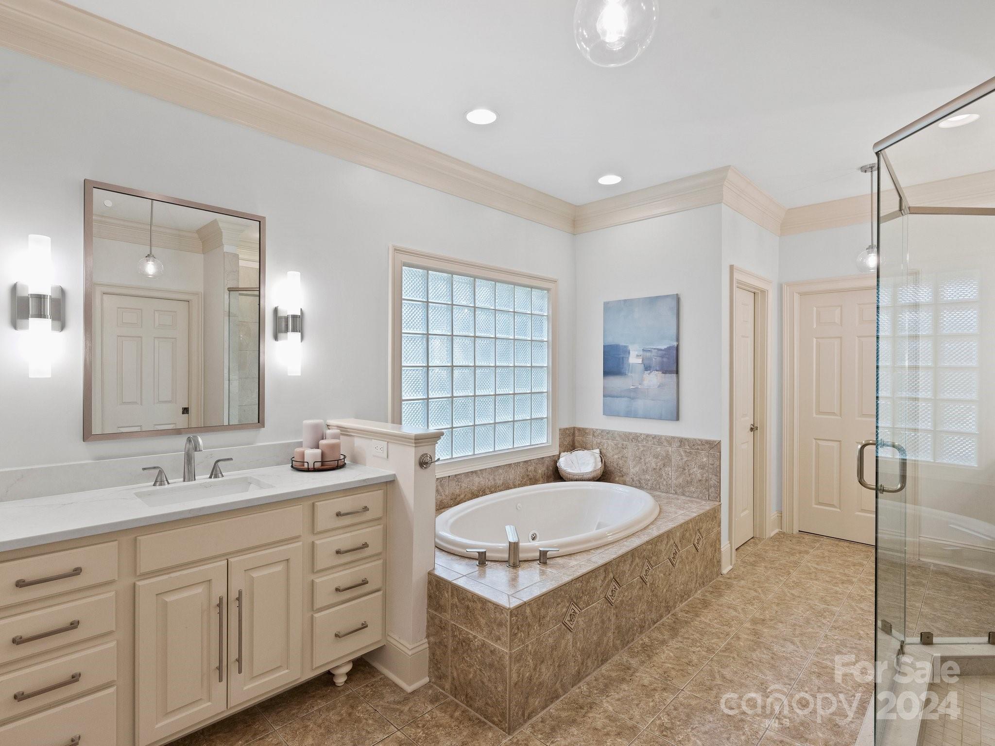 14800 Sydenham Court