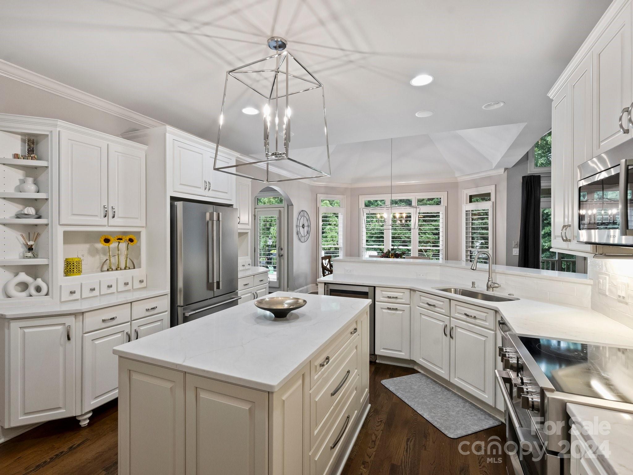 14800 Sydenham Court