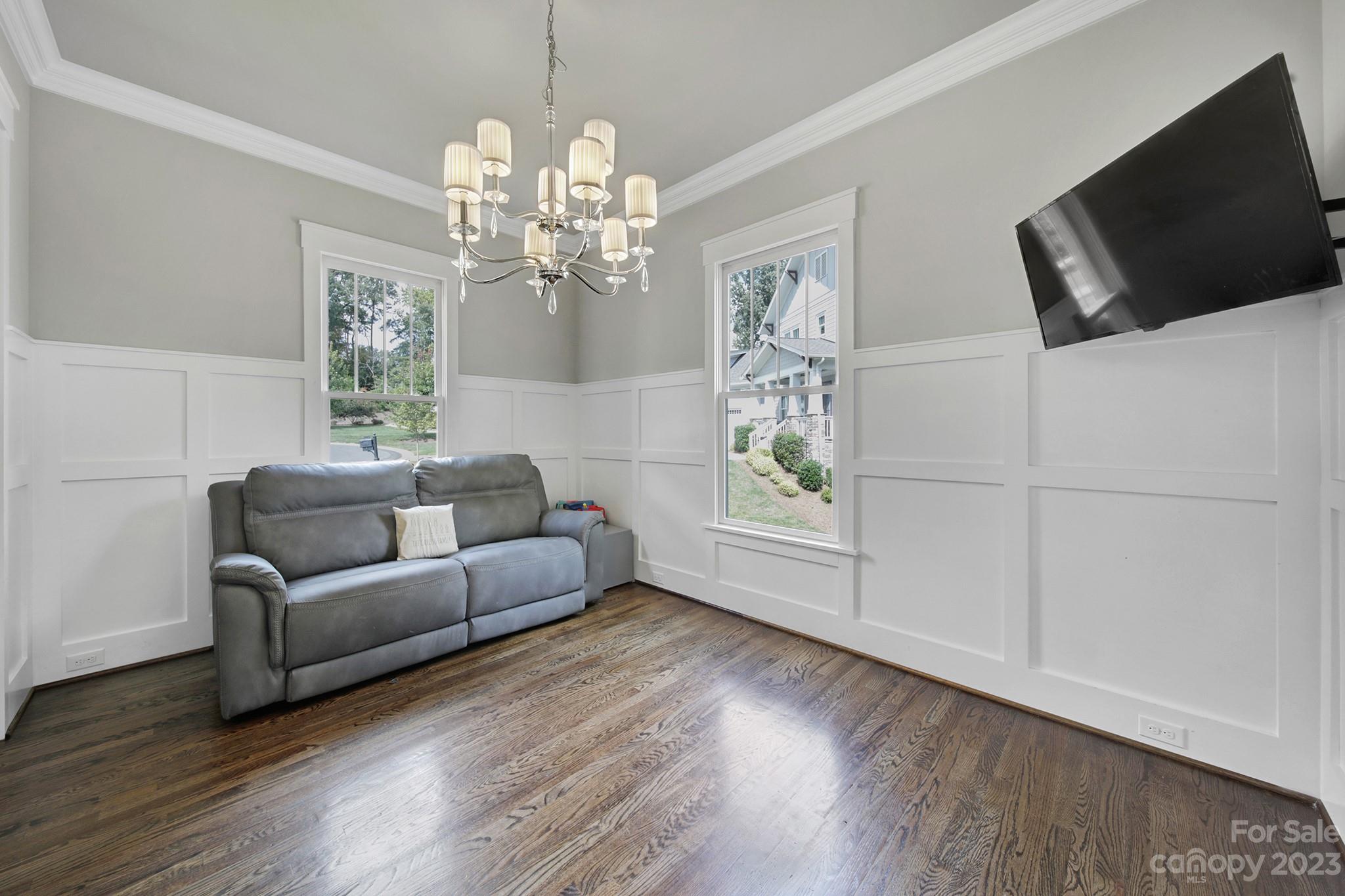 348 Meares Court