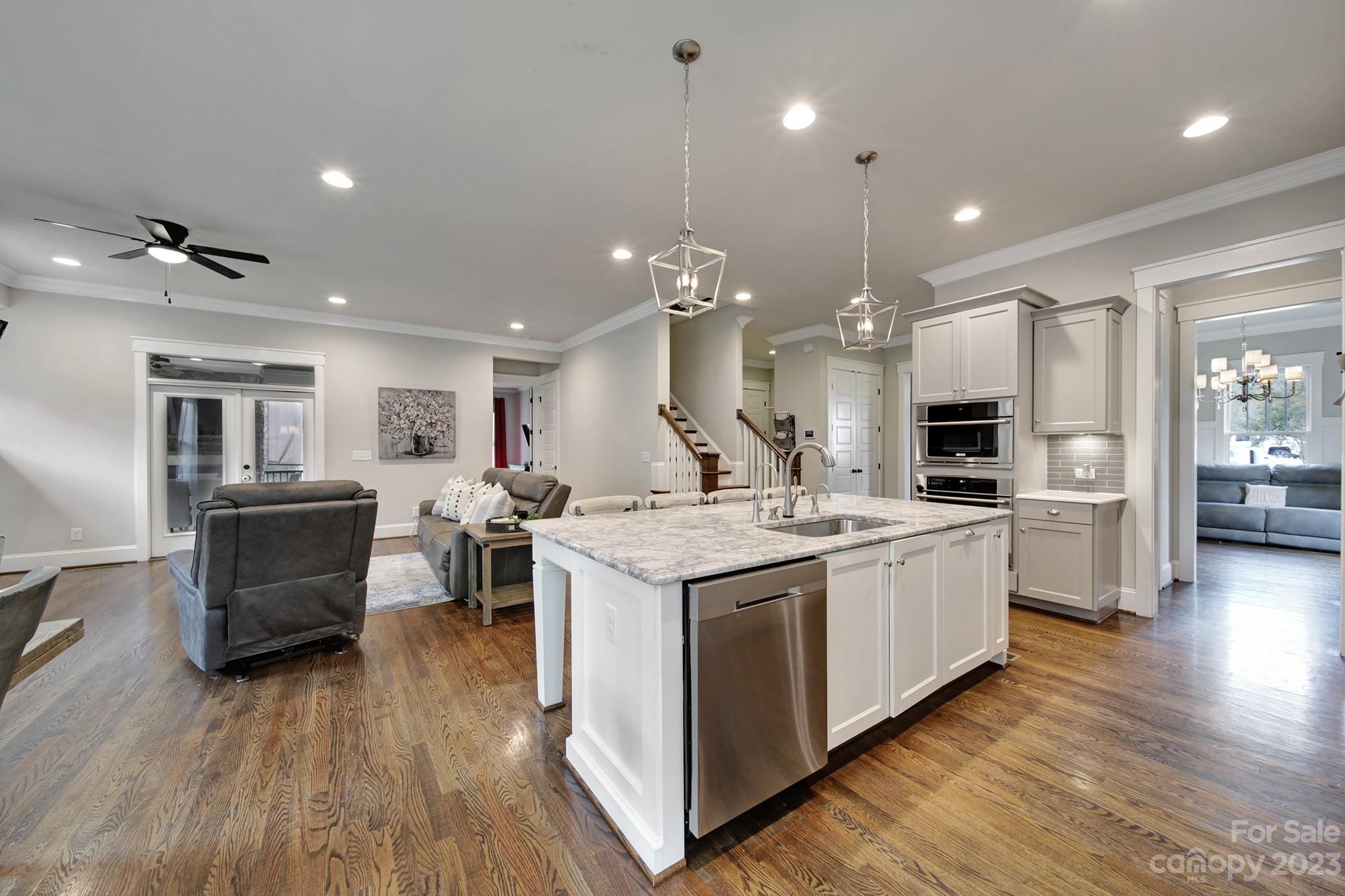 348 Meares Court