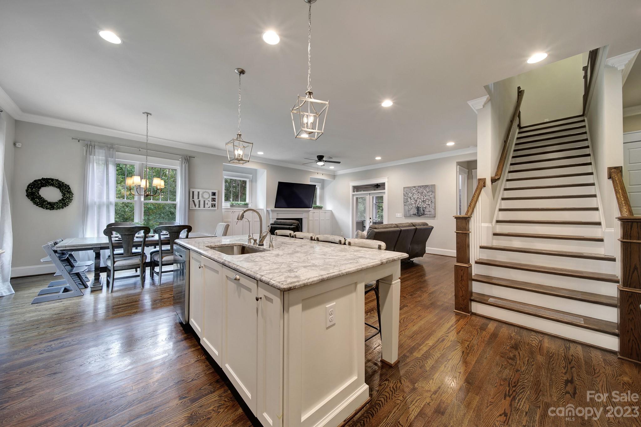348 Meares Court