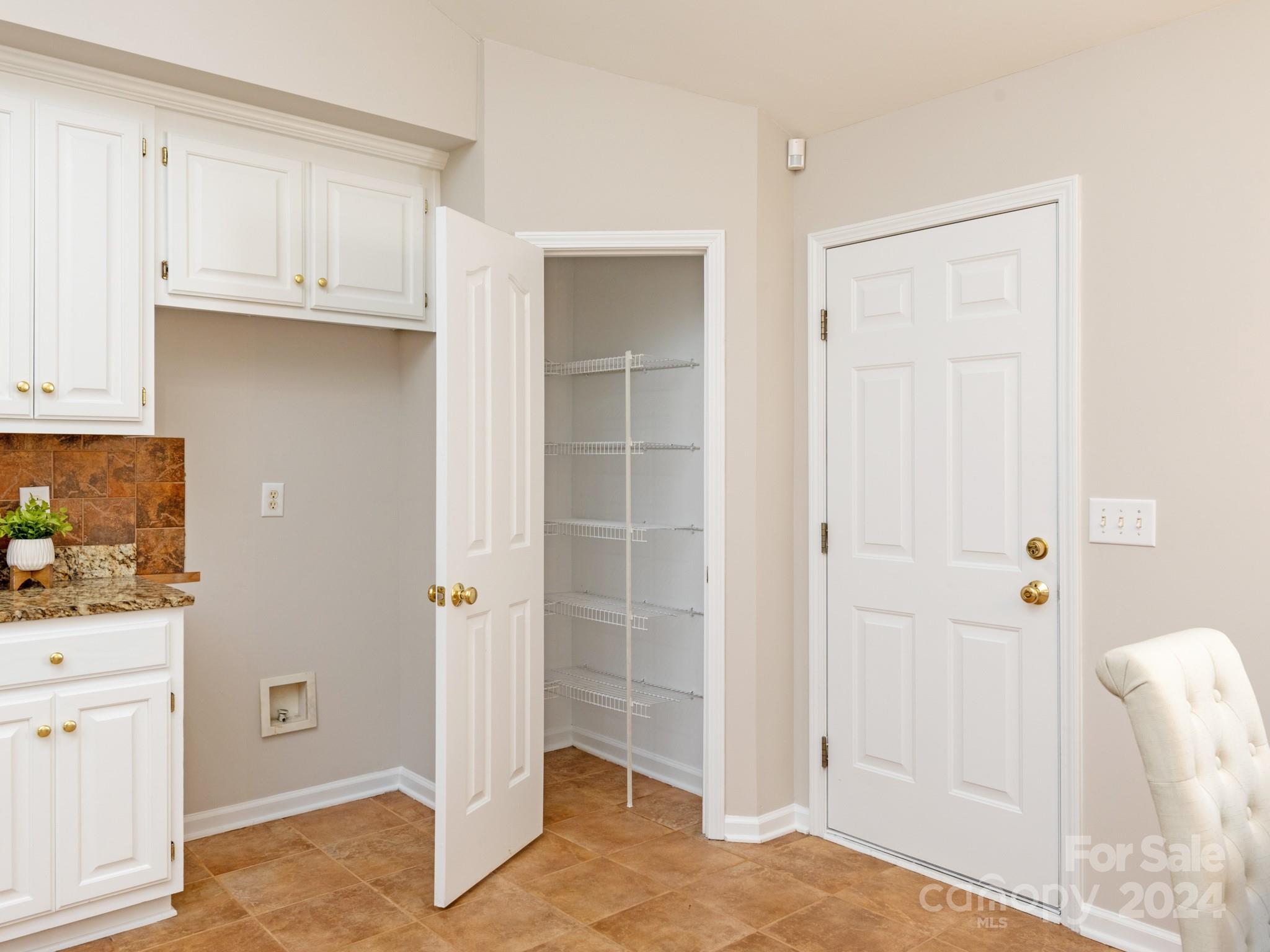 2974 Huckleberry Hill Drive