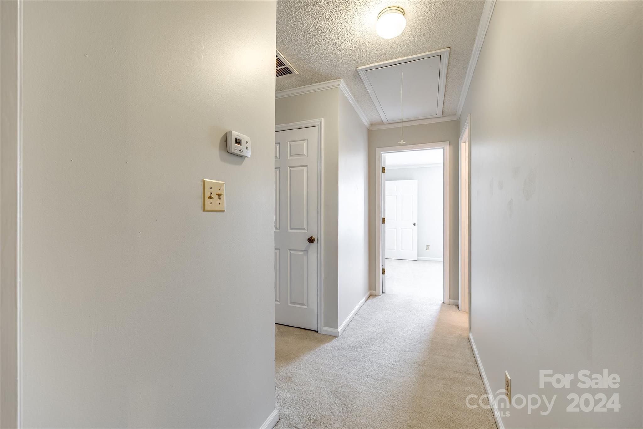 243 Pointe Circle
