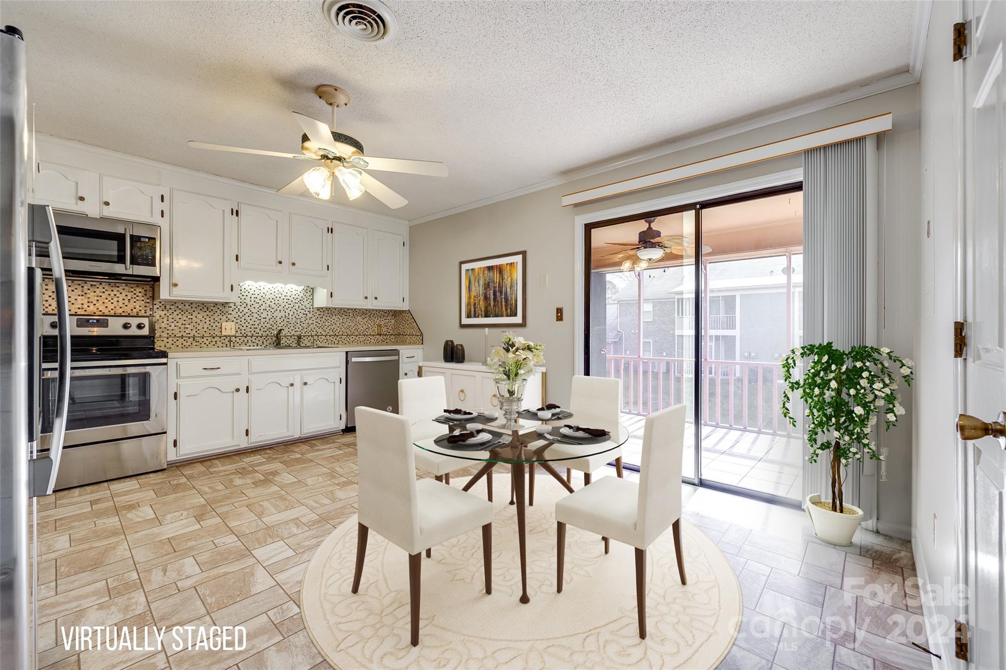 243 Pointe Circle