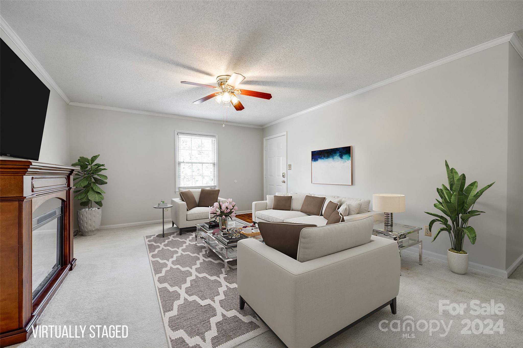 243 Pointe Circle