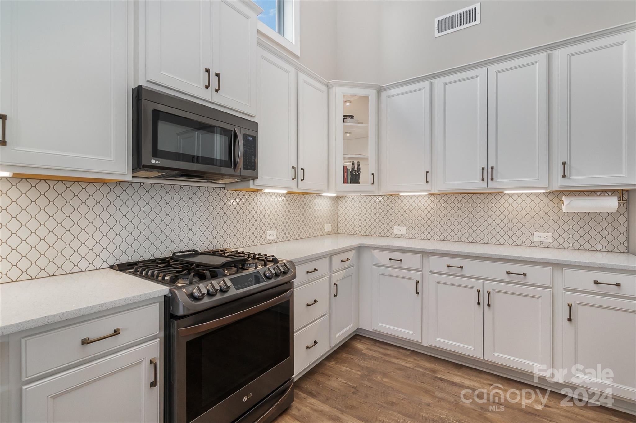 1222 Therns Ferry Drive