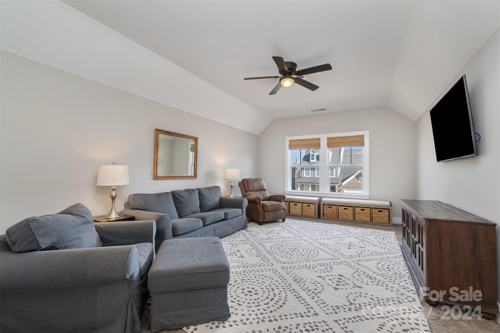 1222 Therns Ferry Drive