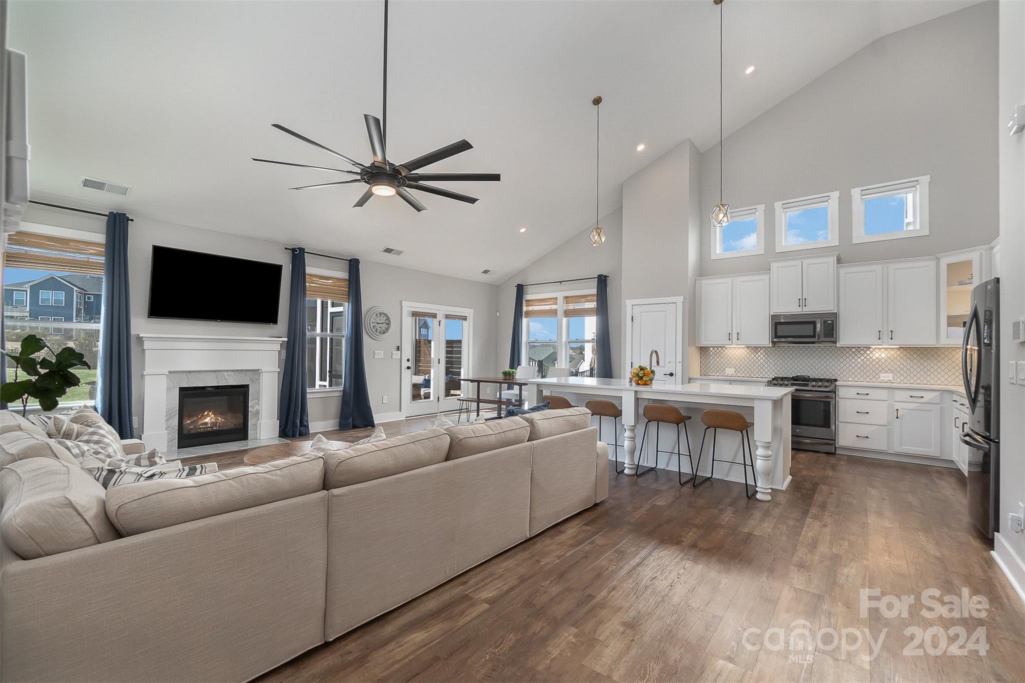 1222 Therns Ferry Drive