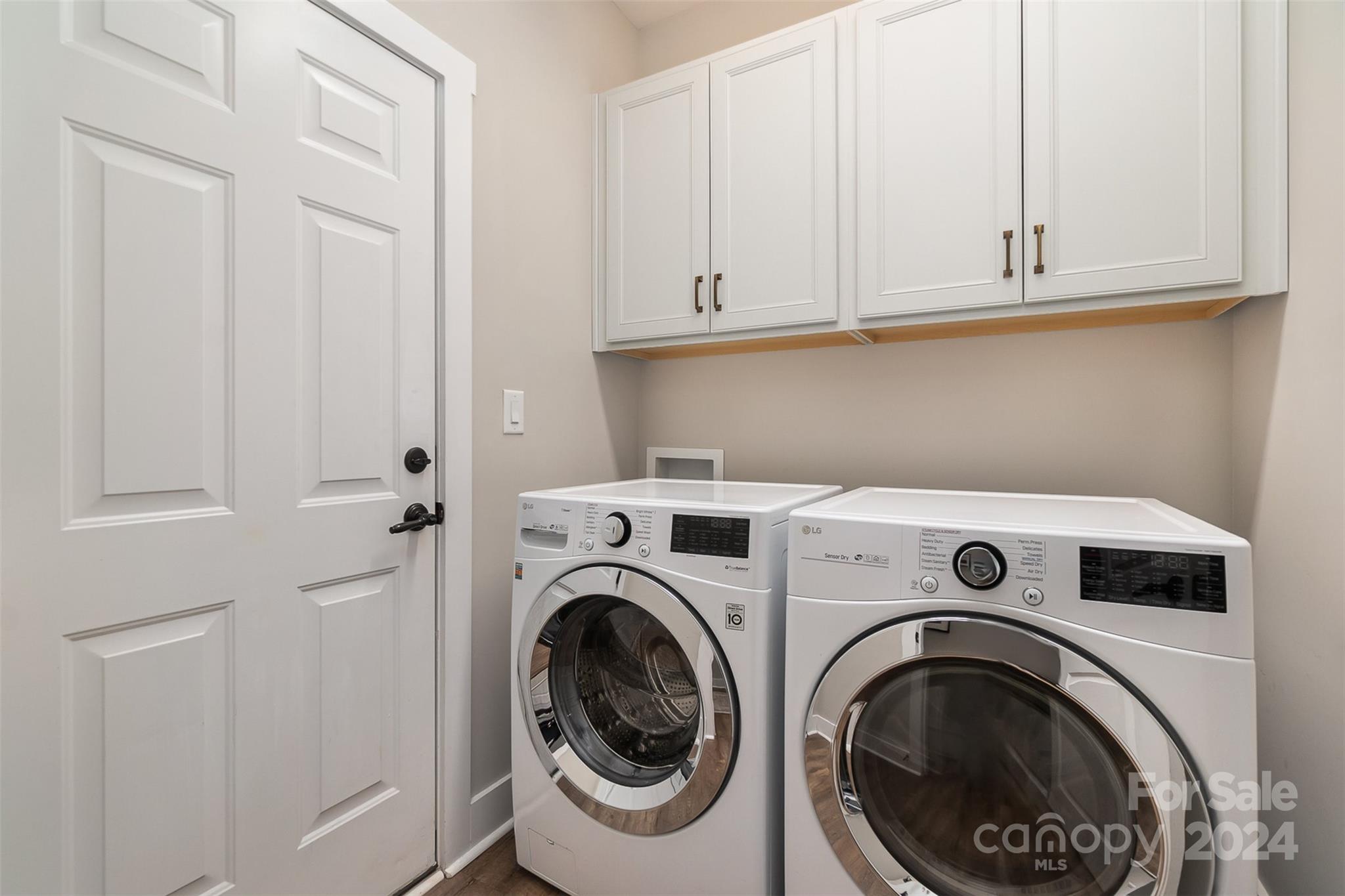 1222 Therns Ferry Drive