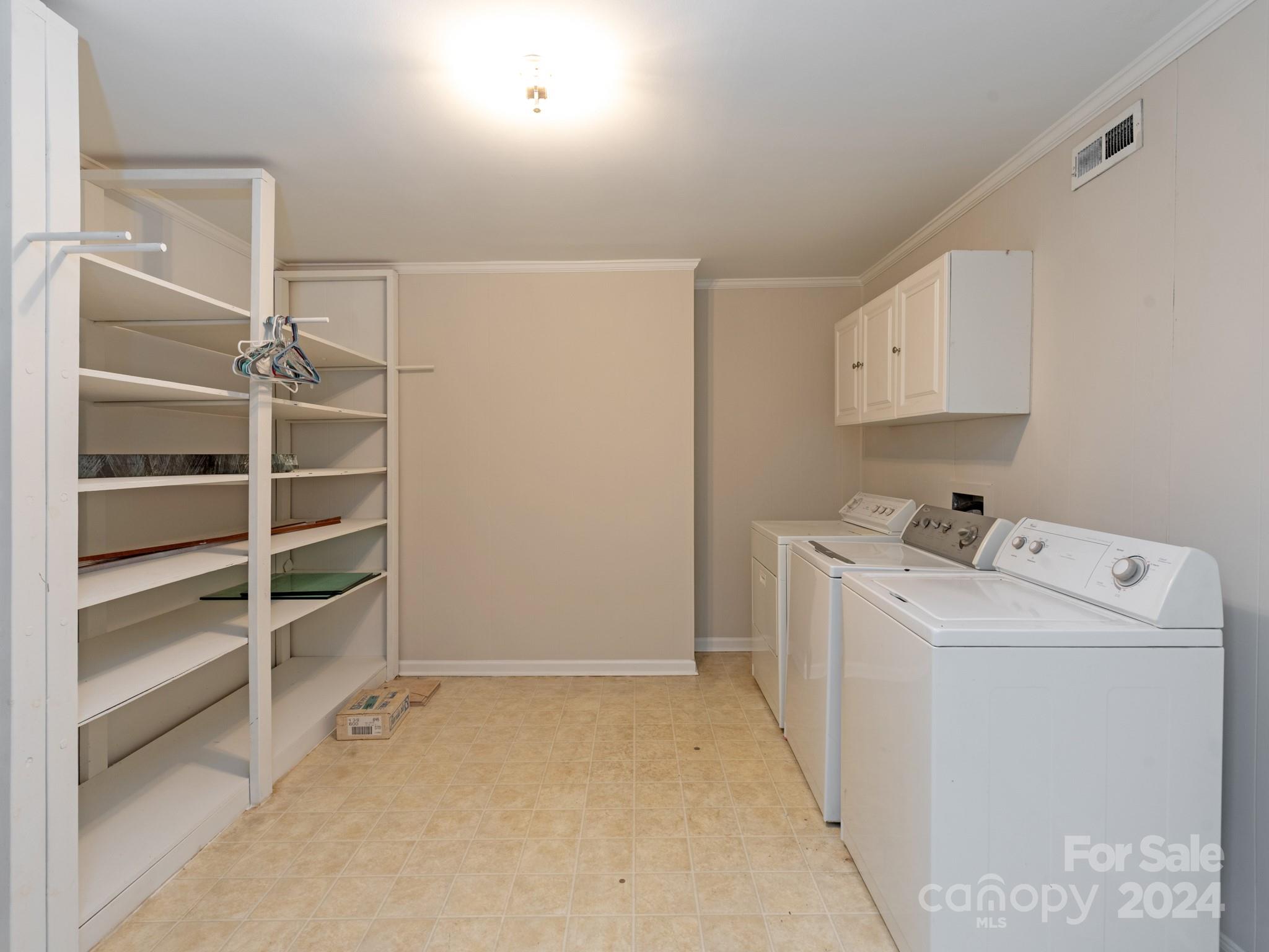 3504 Colony Road Unit: C