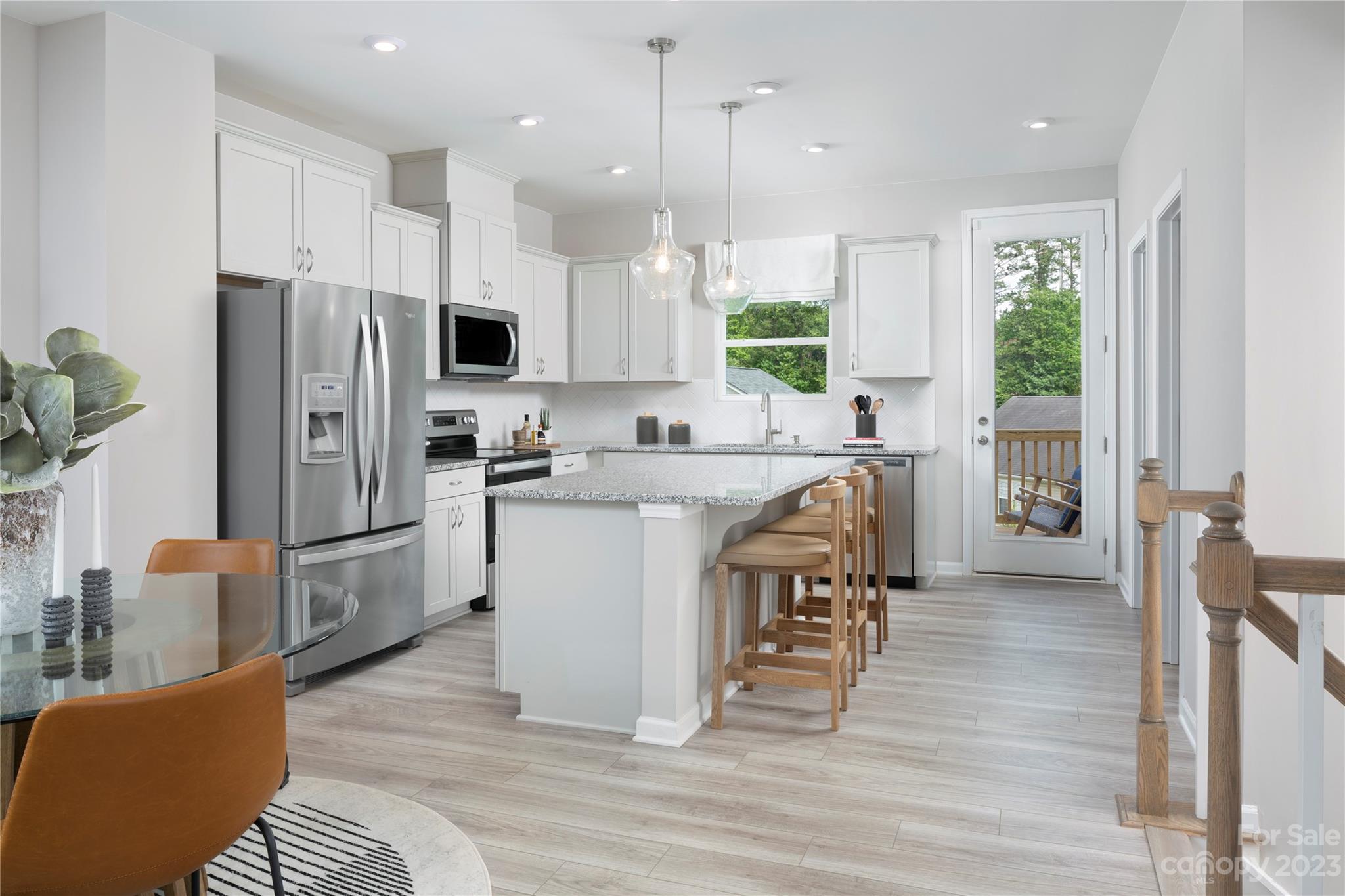 1232 Keydet Drive Unit: 32