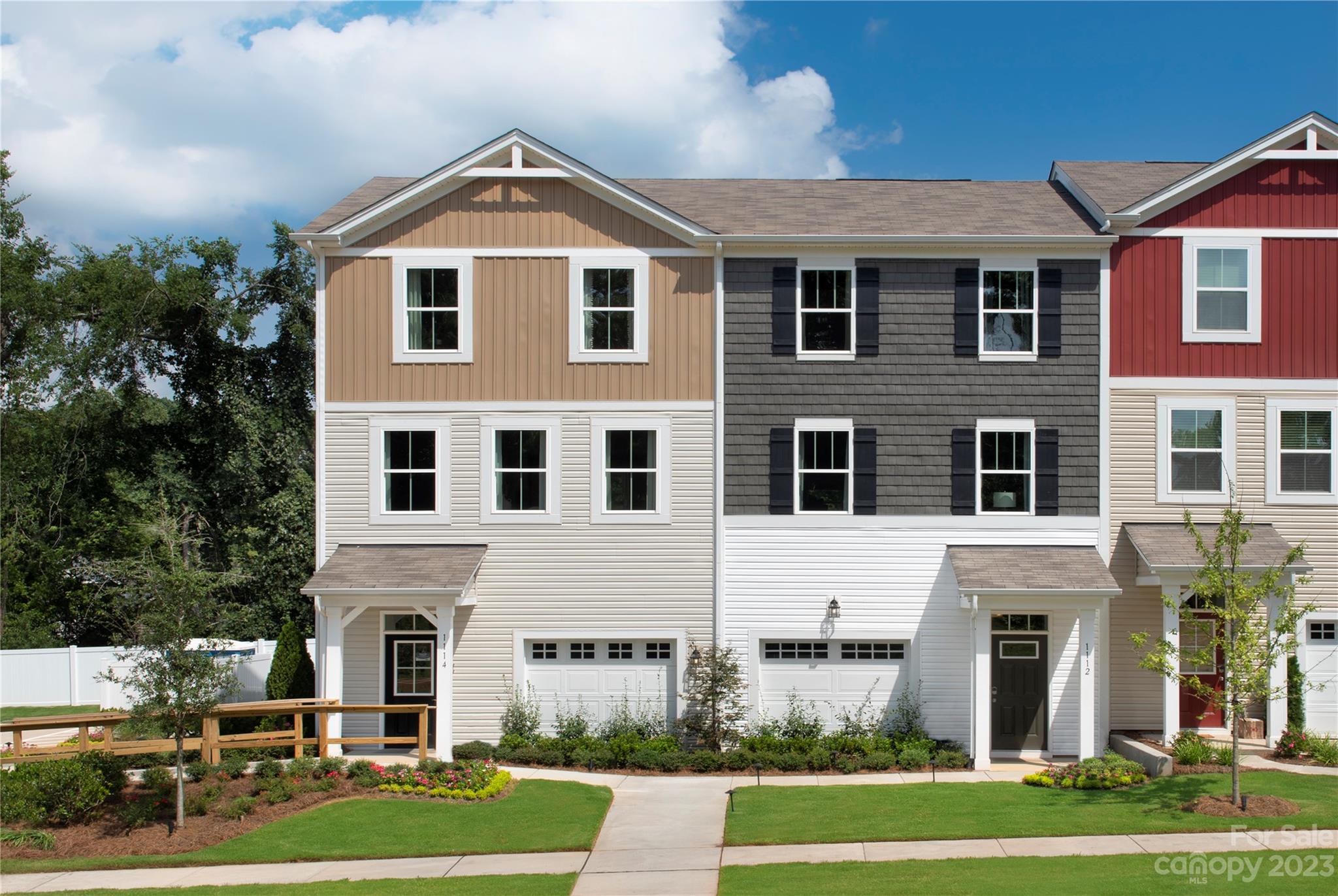1232 Keydet Drive Unit: 32