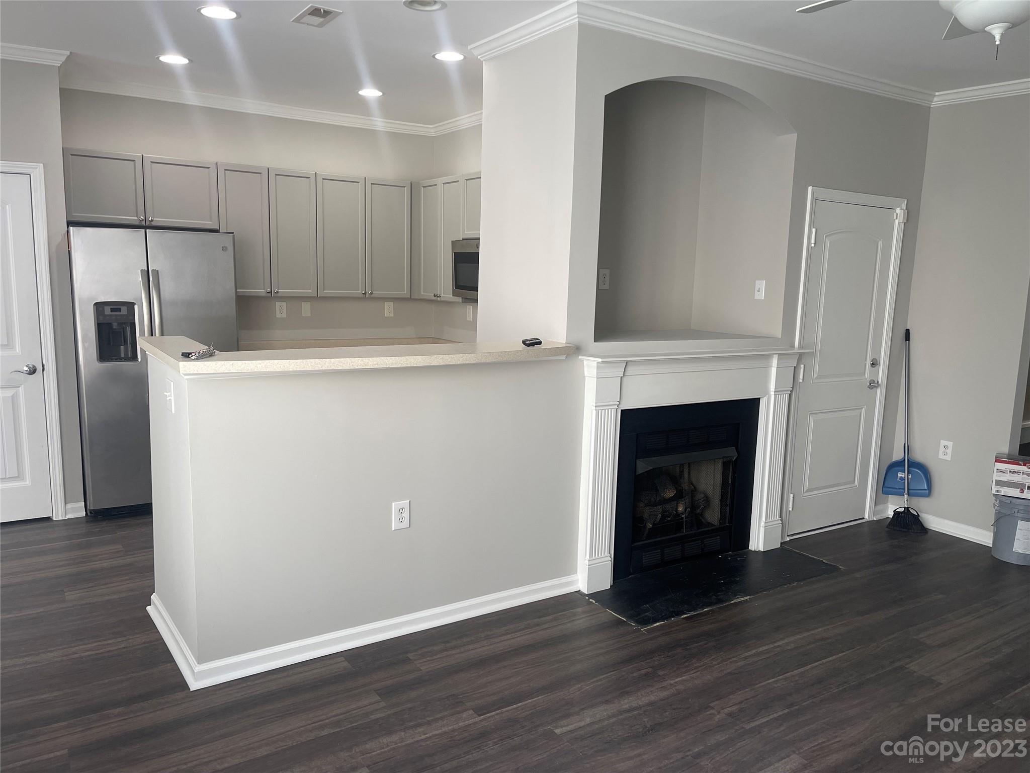 14208 Castle Abbey Lane