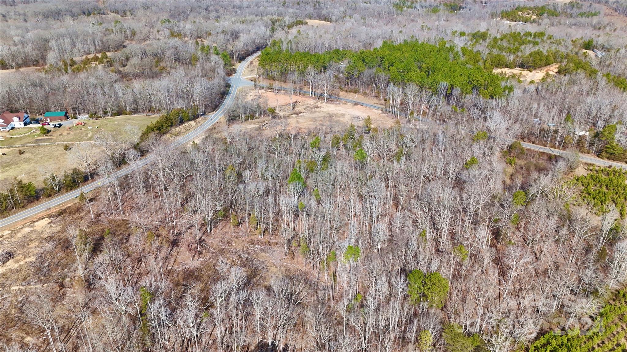 17 AC Locust Hill Road