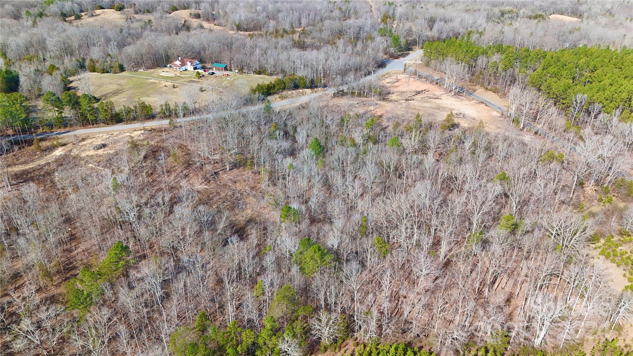 17 AC Locust Hill Road
