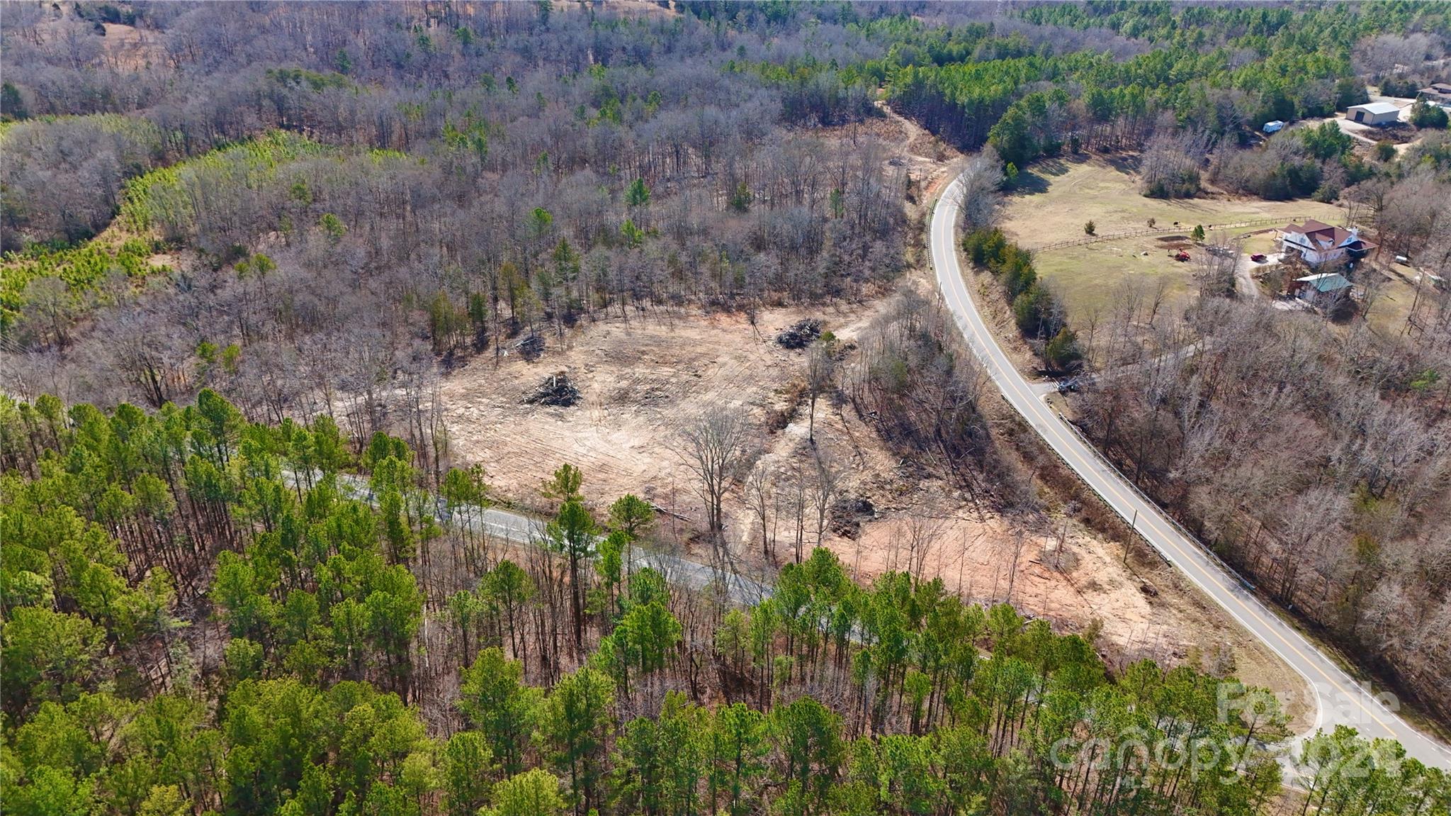17 AC Locust Hill Road