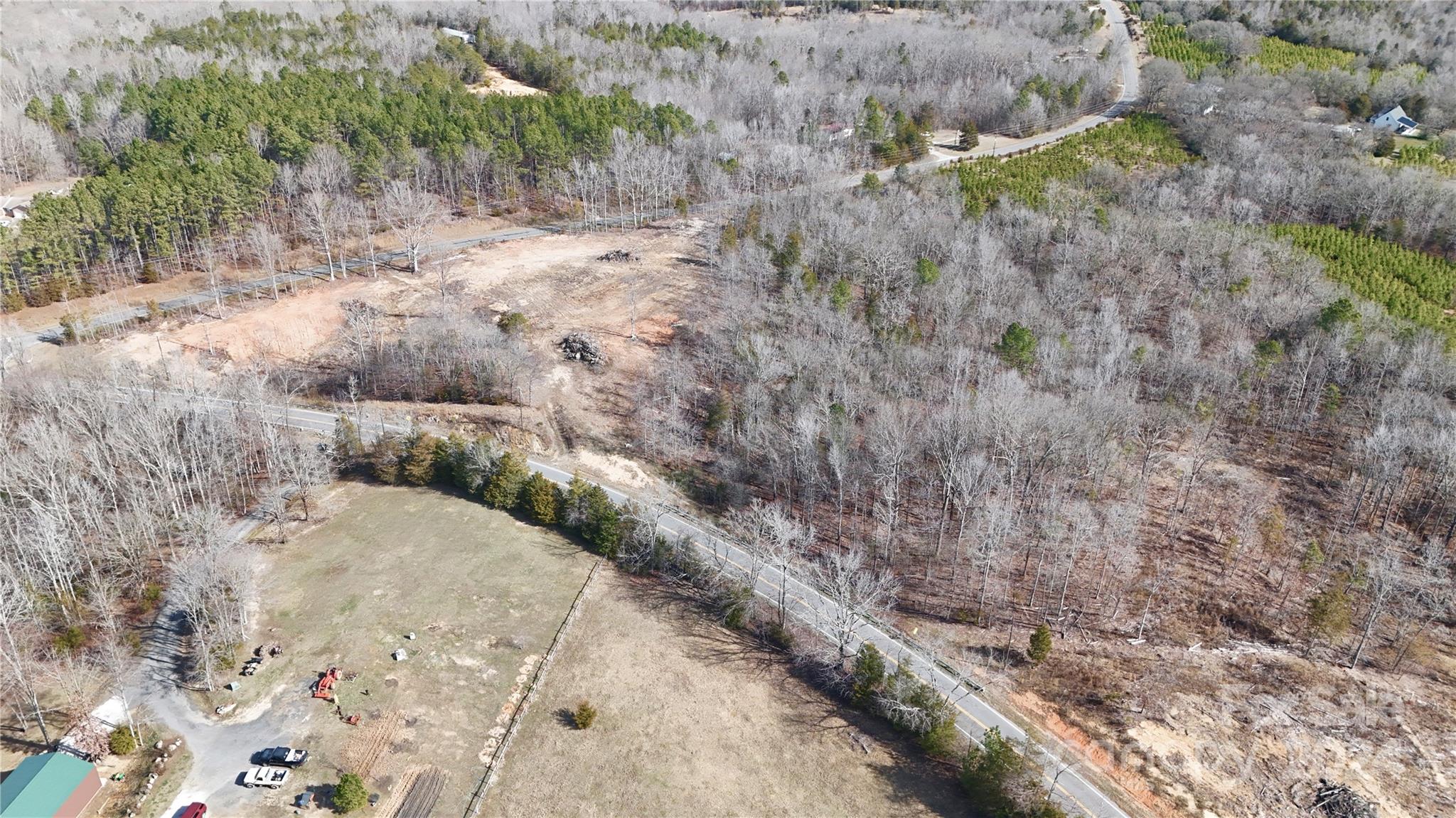 17 AC Locust Hill Road