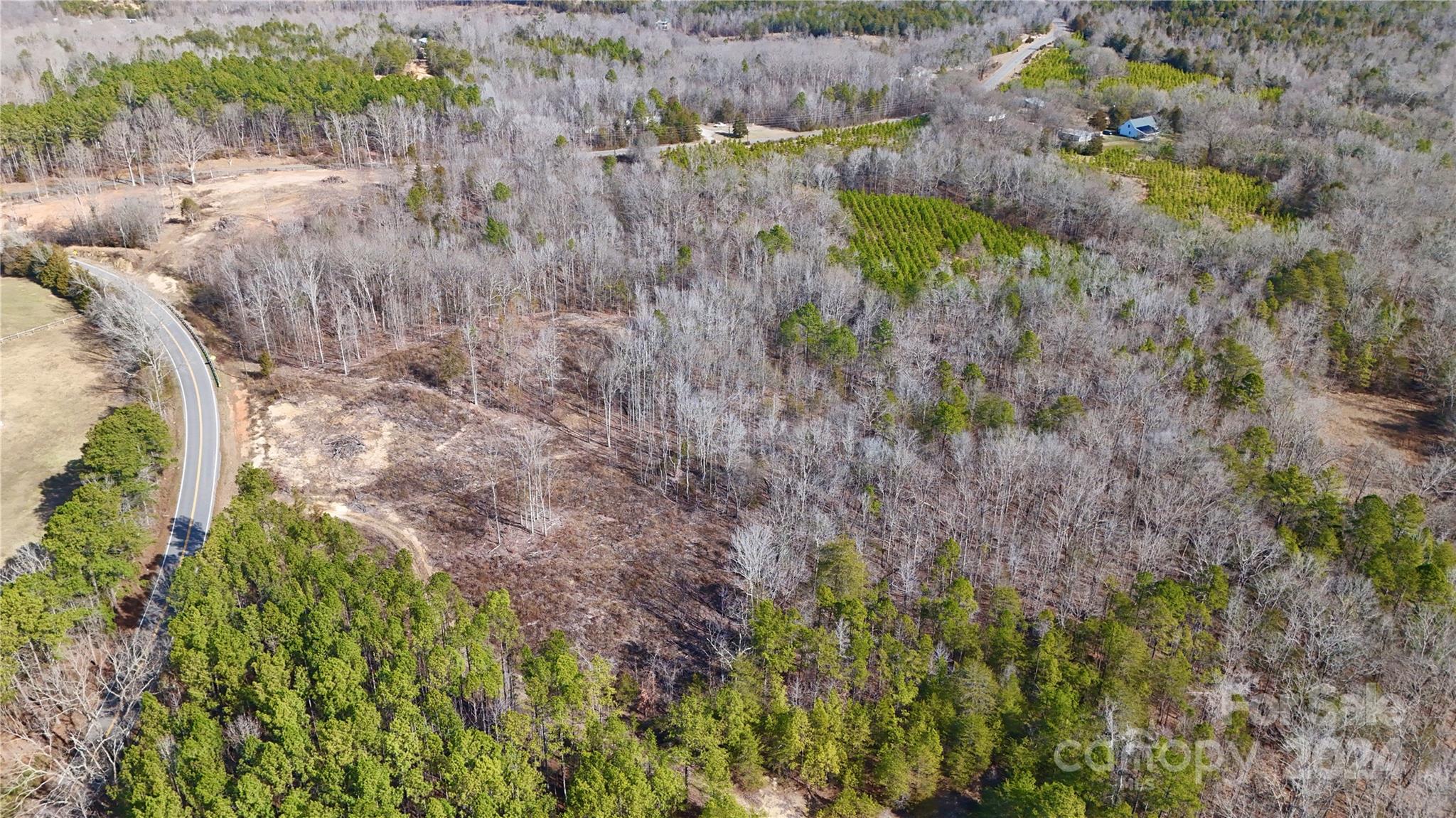 17 AC Locust Hill Road