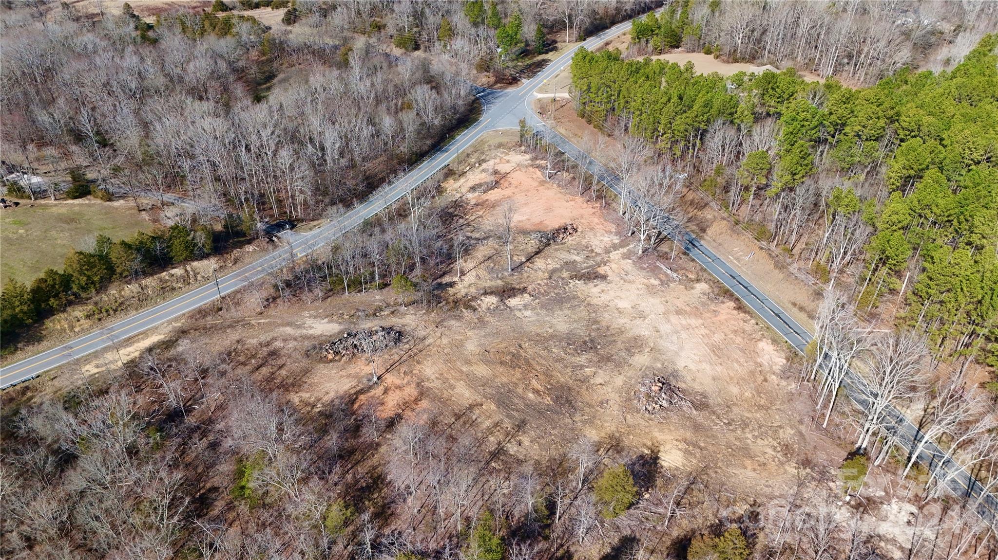 17 AC Locust Hill Road