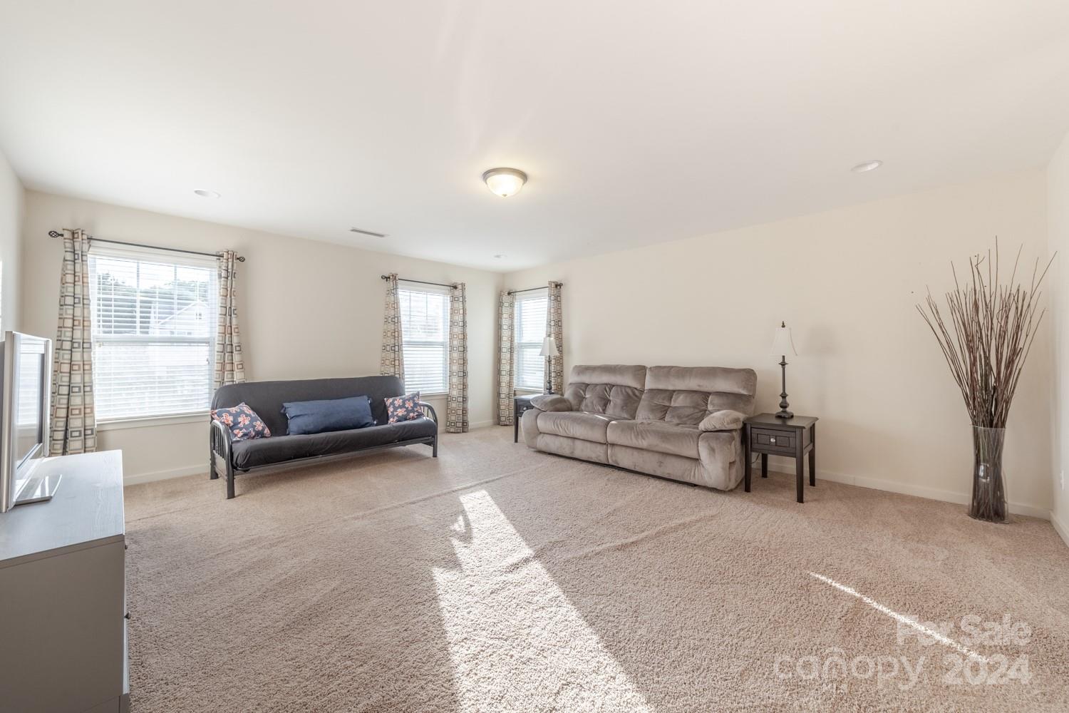 2228 Argentum Avenue