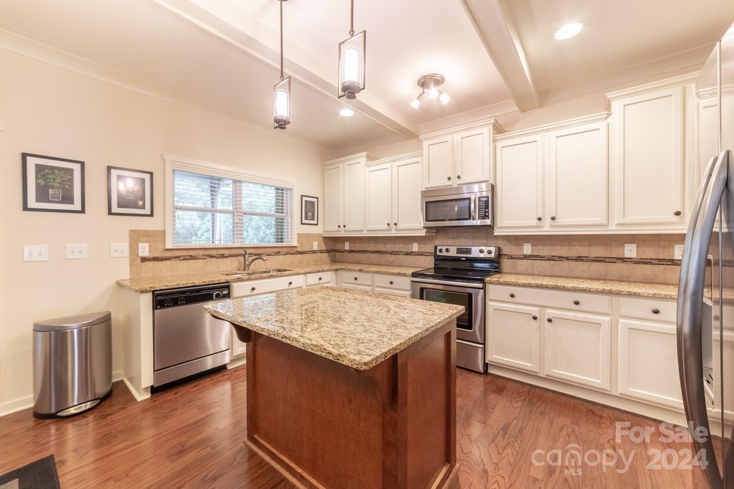 2228 Argentum Avenue