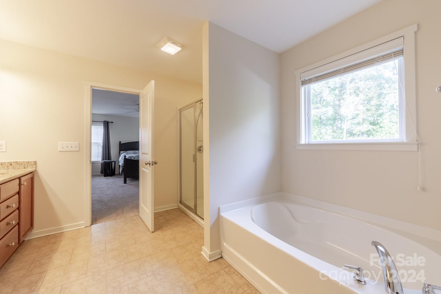 2228 Argentum Avenue