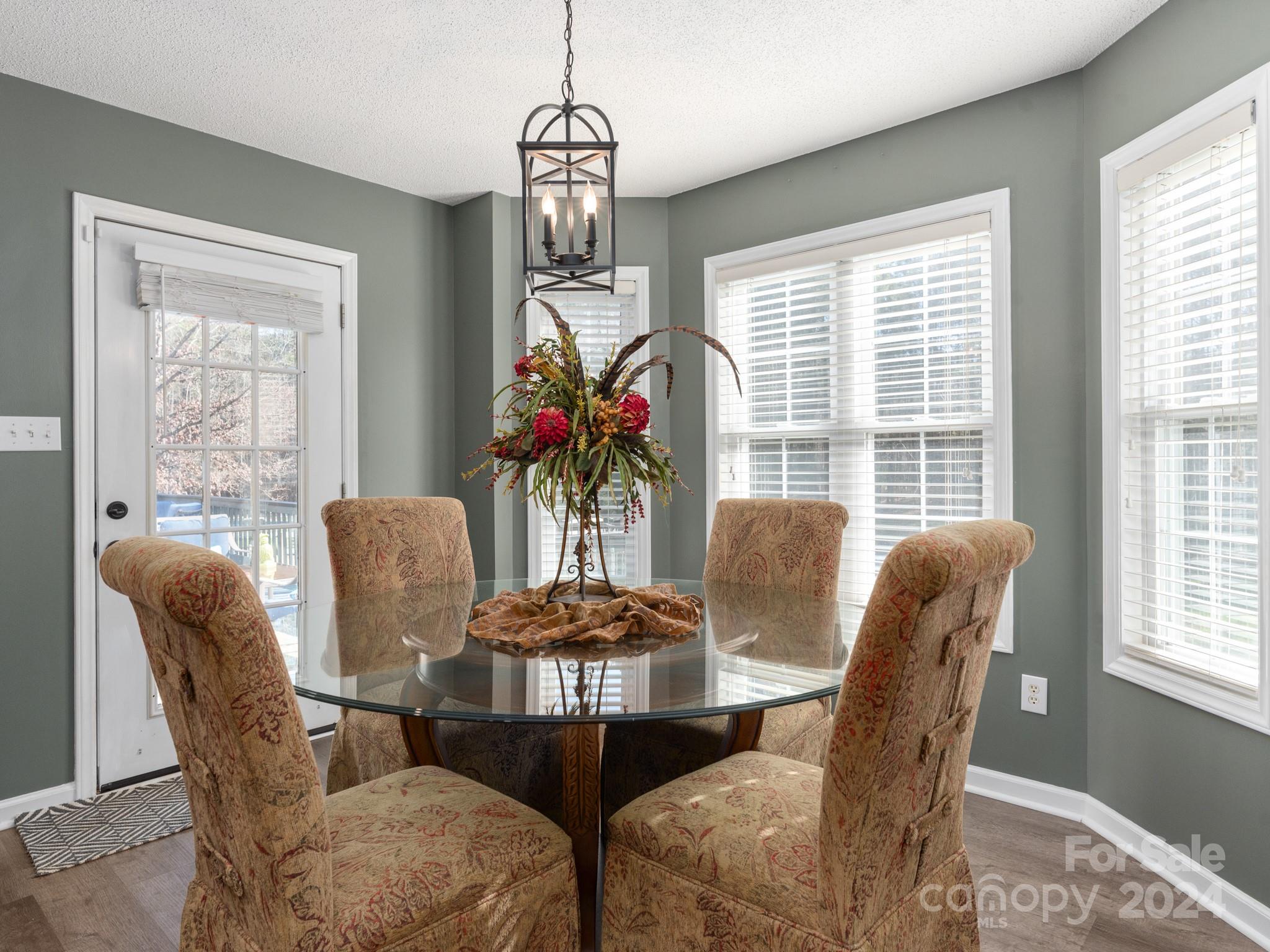 6685 Little Branch Drive
