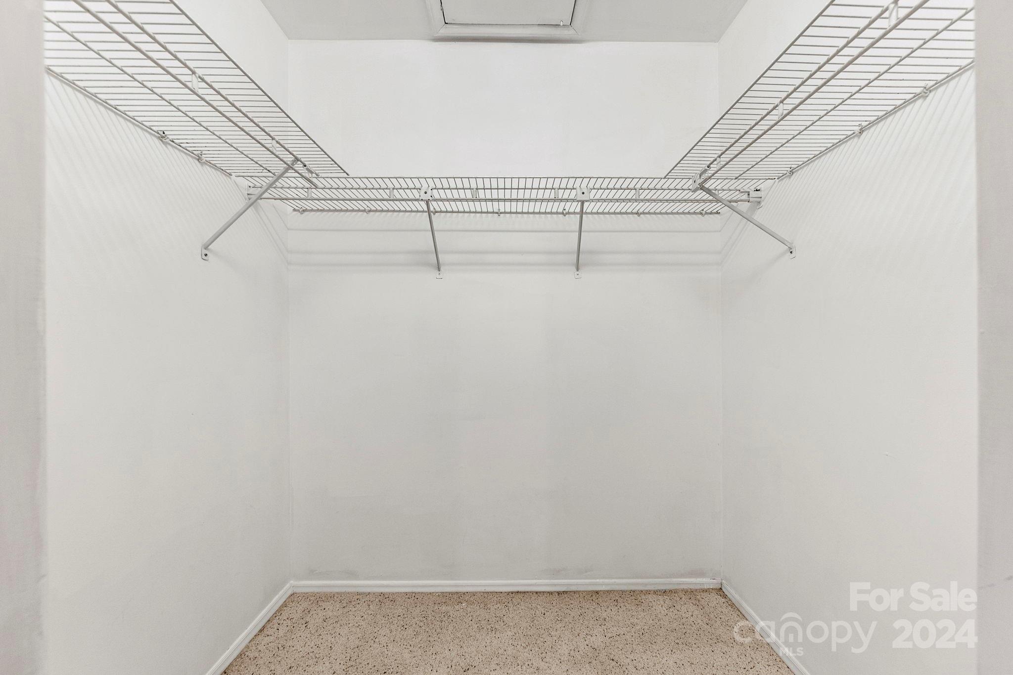 10035 Tealridge Lane