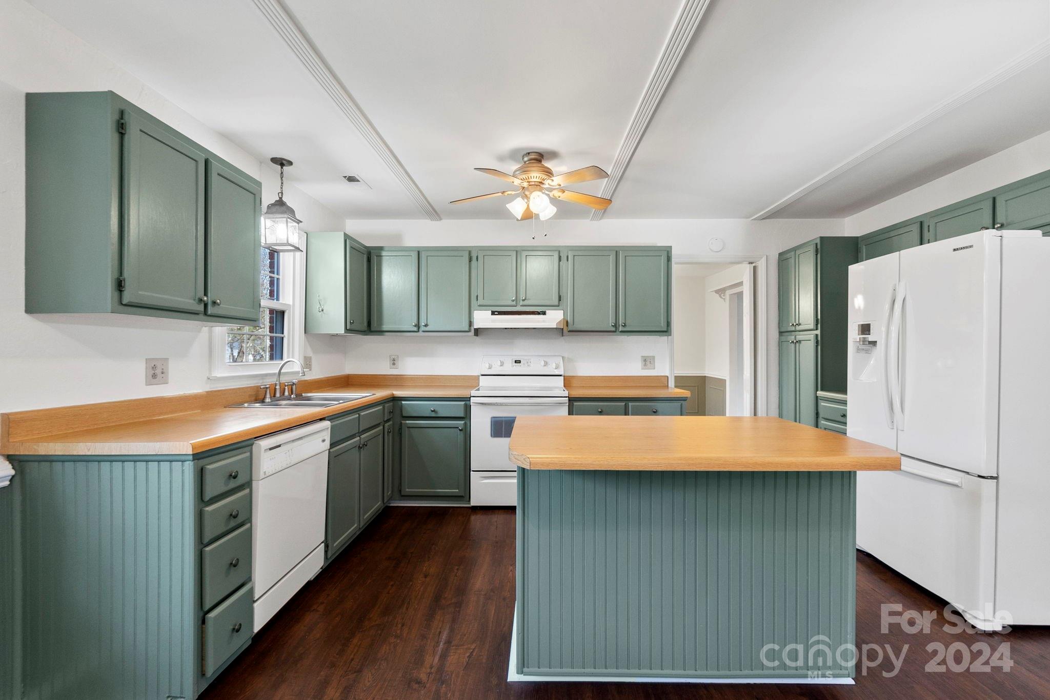 10035 Tealridge Lane