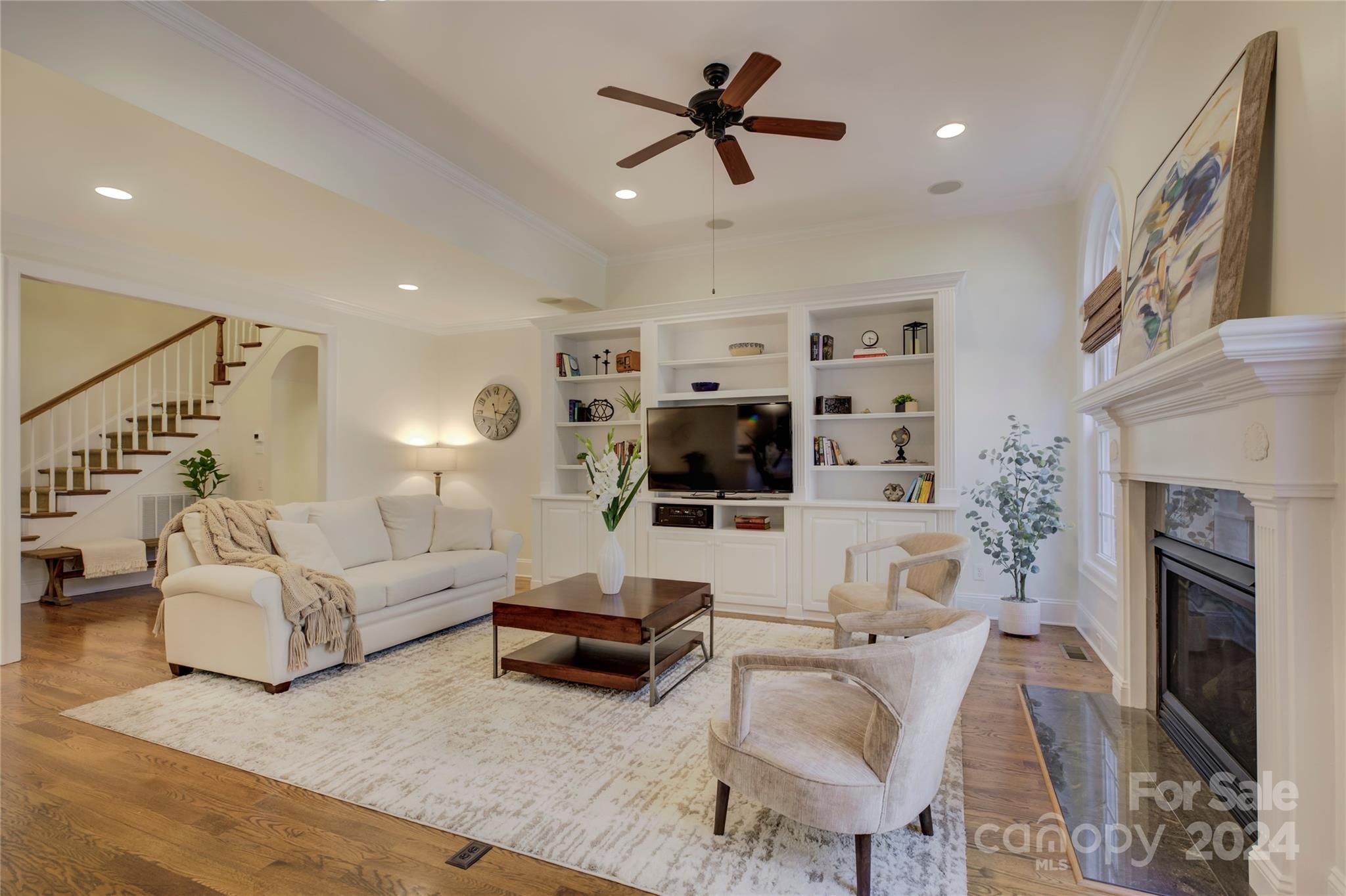 1412 Greenmoor Road