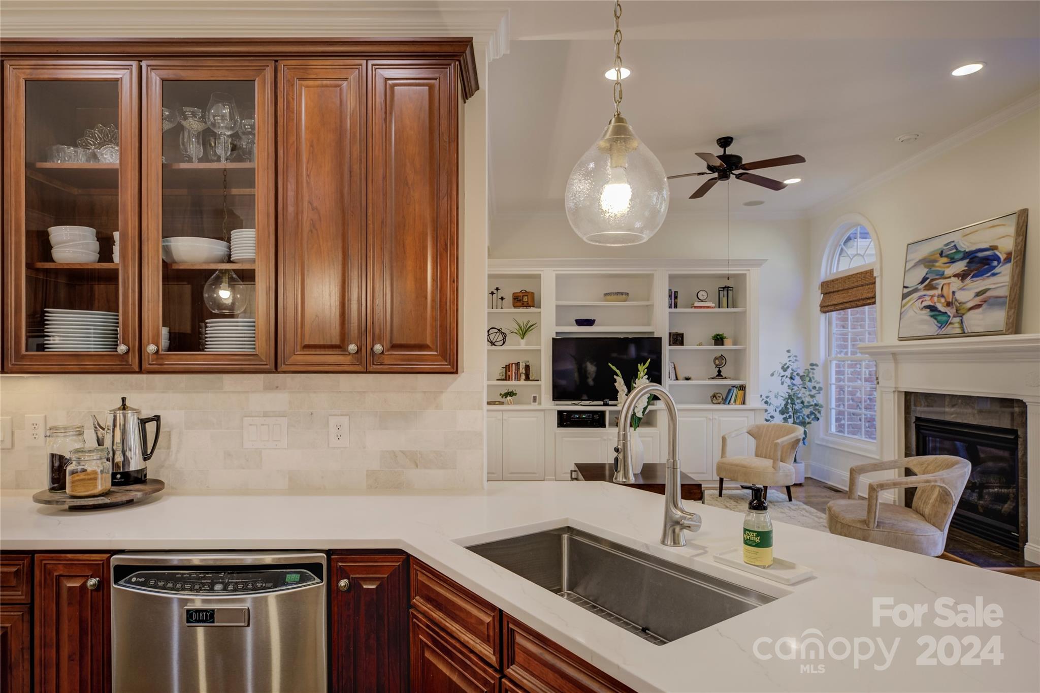 1412 Greenmoor Road