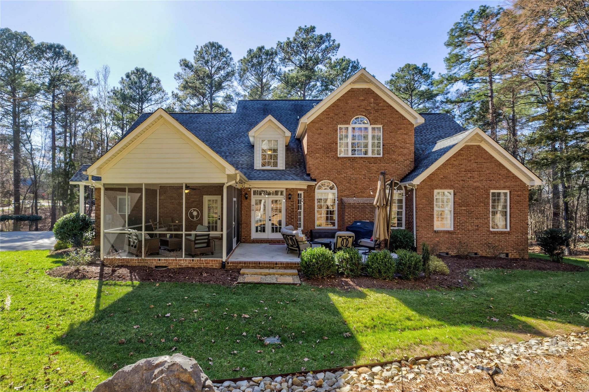1412 Greenmoor Road