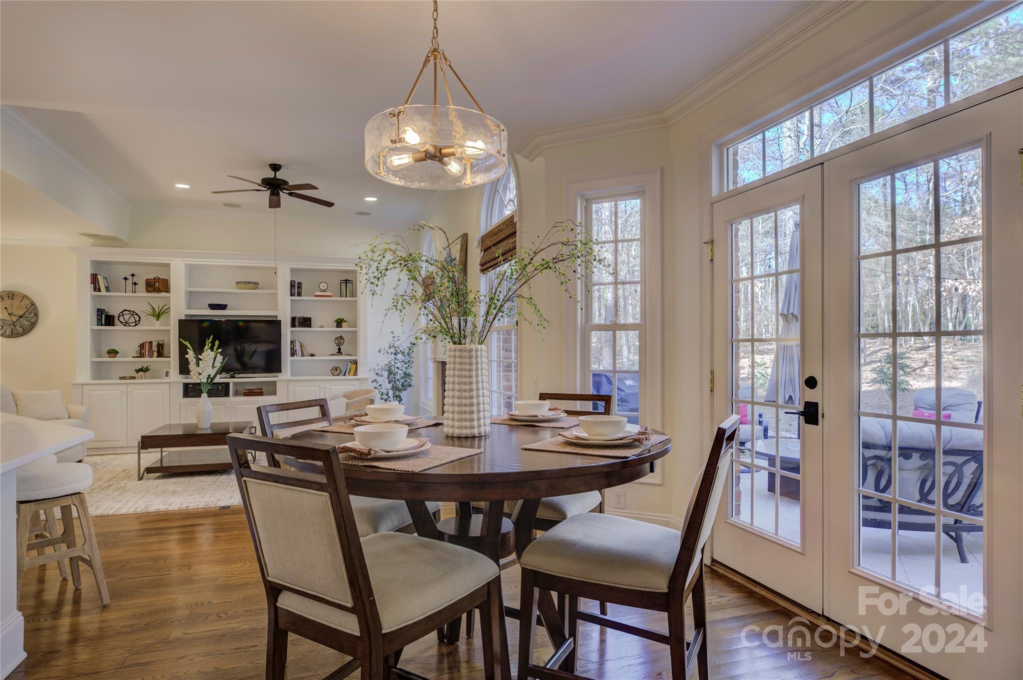1412 Greenmoor Road