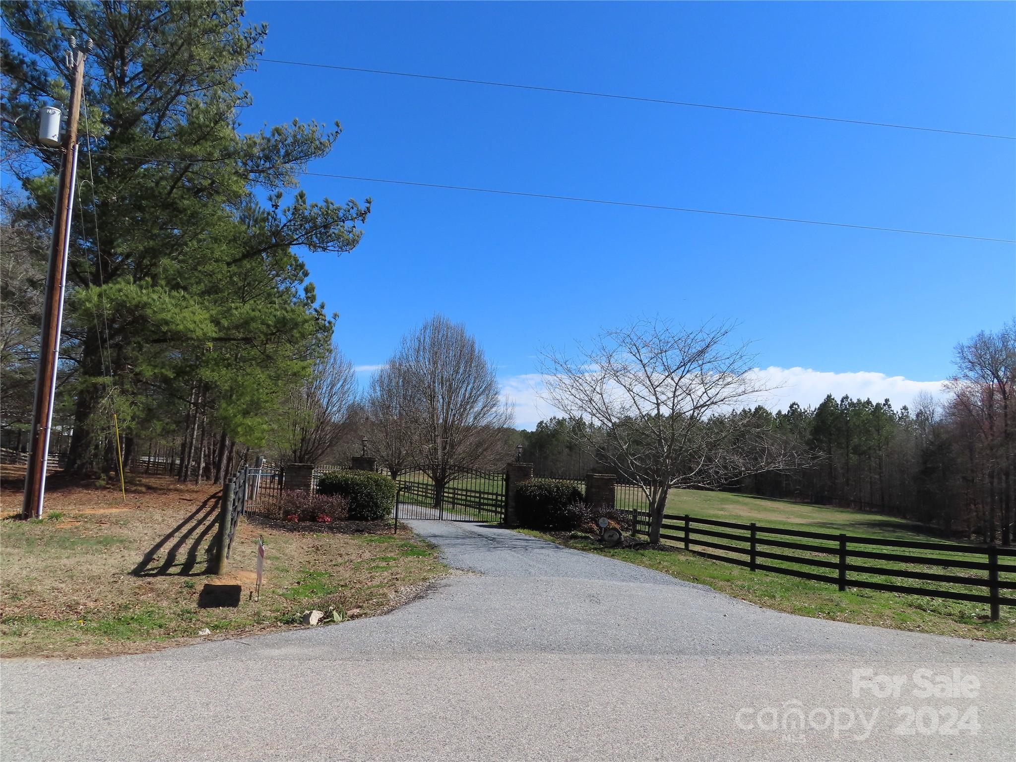 3760 Armstrong Ford Road