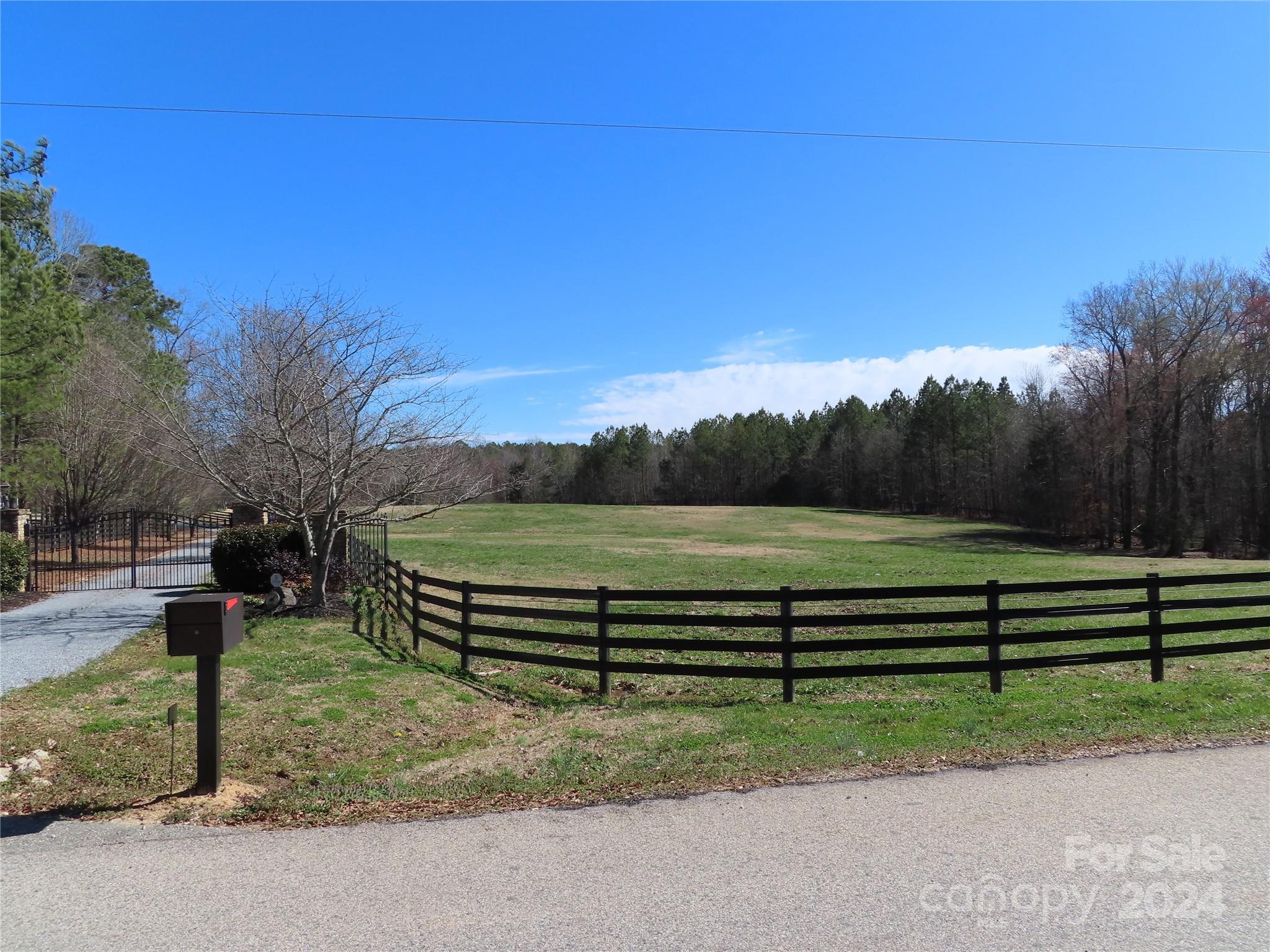 3760 Armstrong Ford Road