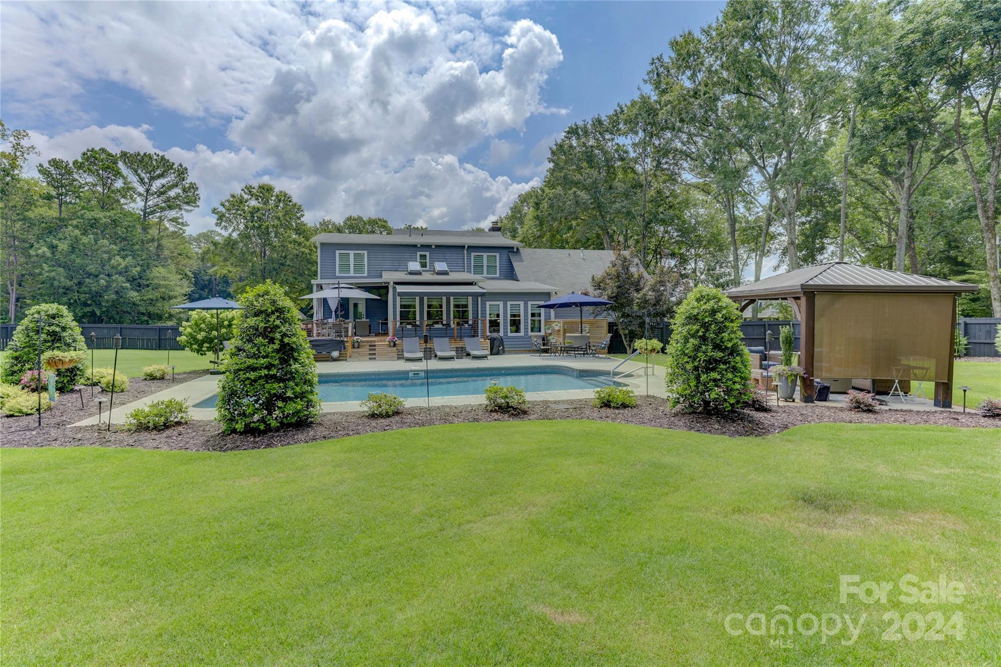 655 Smythe Road