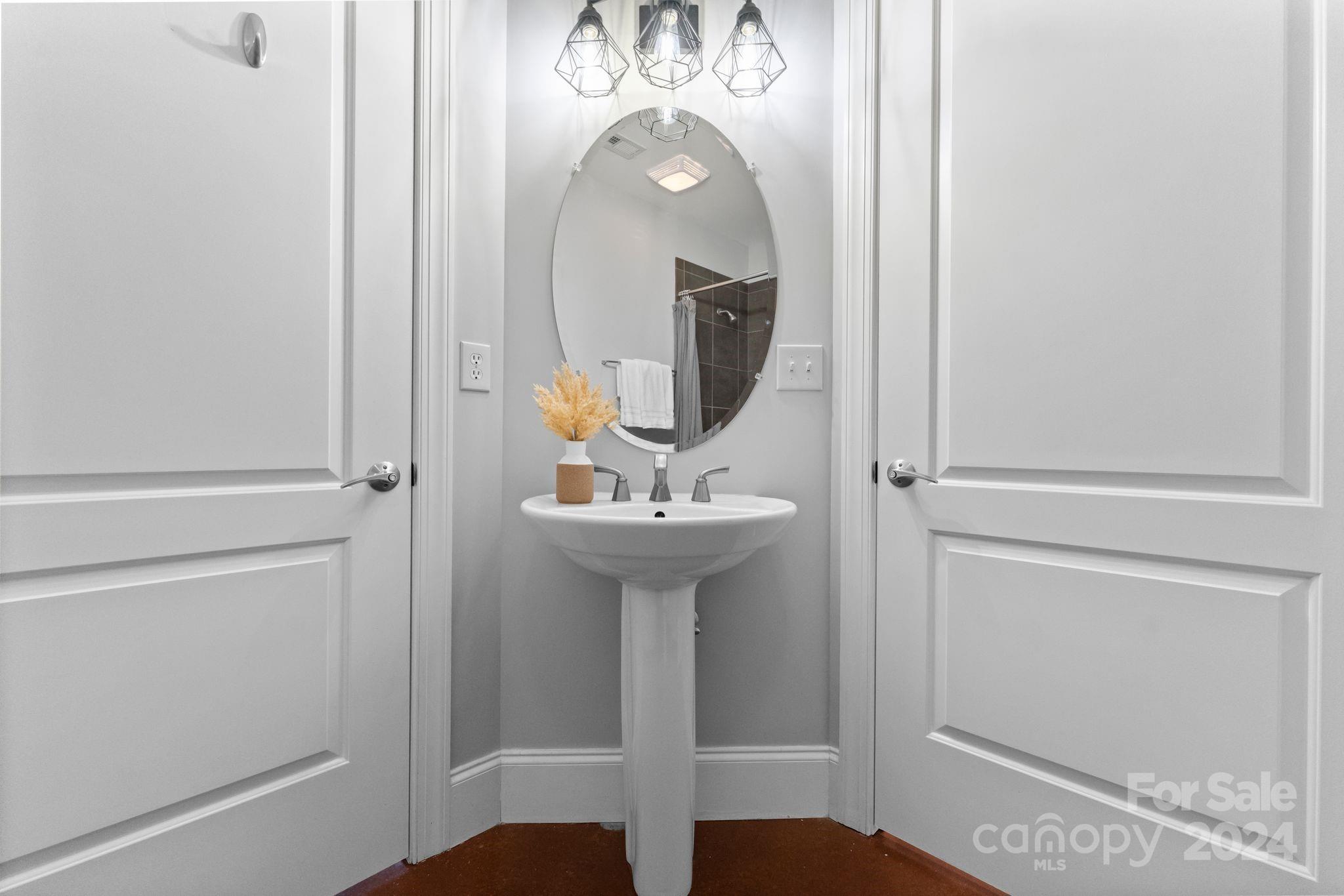 2338 Yadkin Avenue Unit: 301