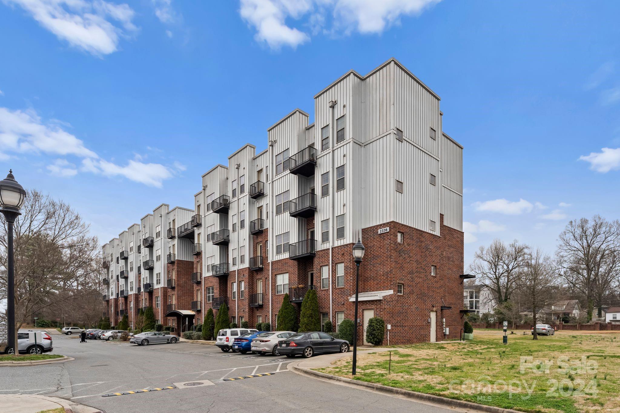 2338 Yadkin Avenue Unit: 301