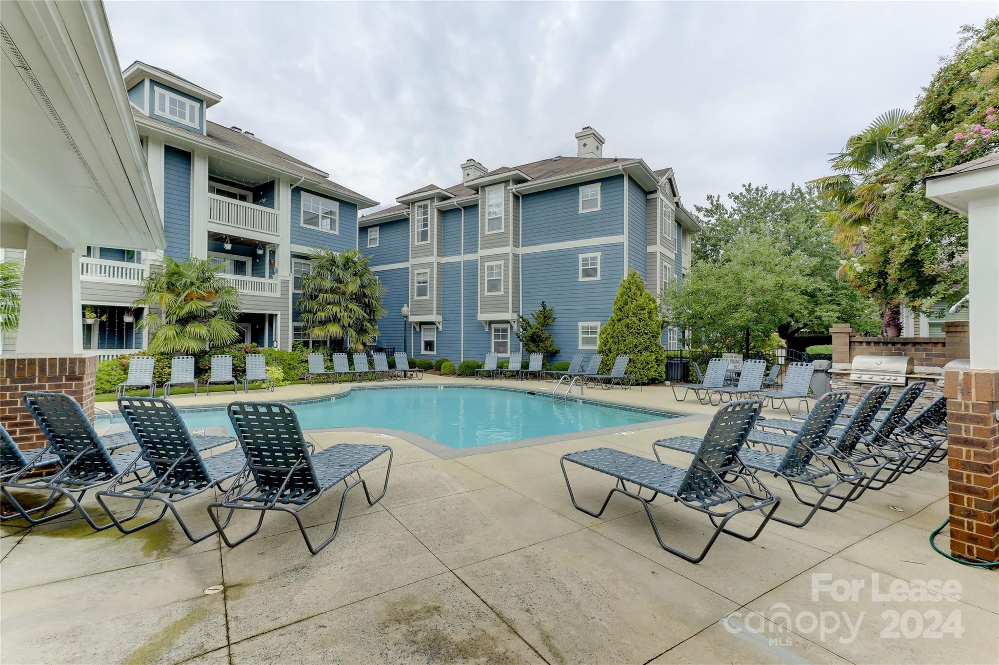 501 Olmsted Park Place Unit: F