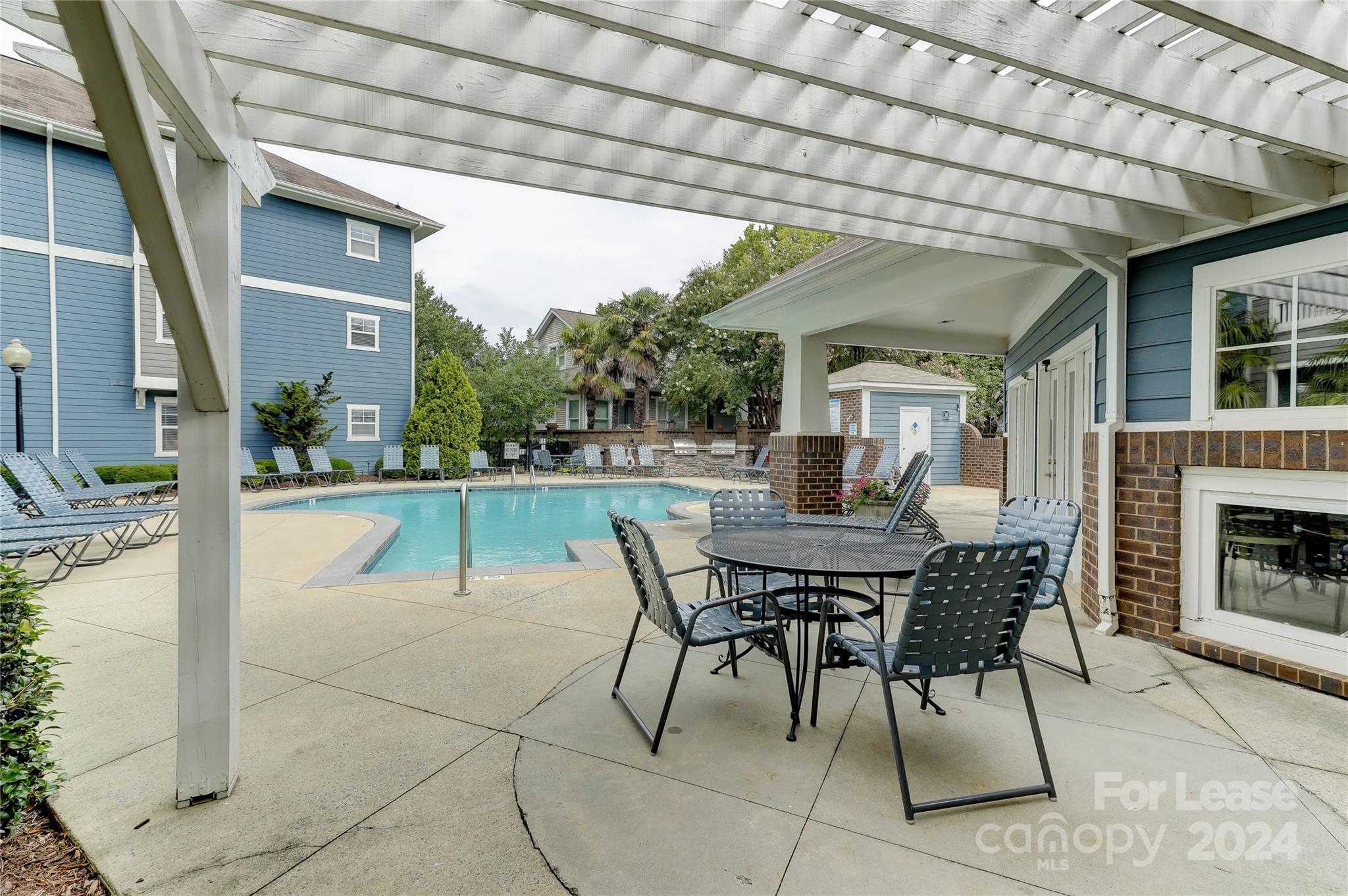 501 Olmsted Park Place Unit: F