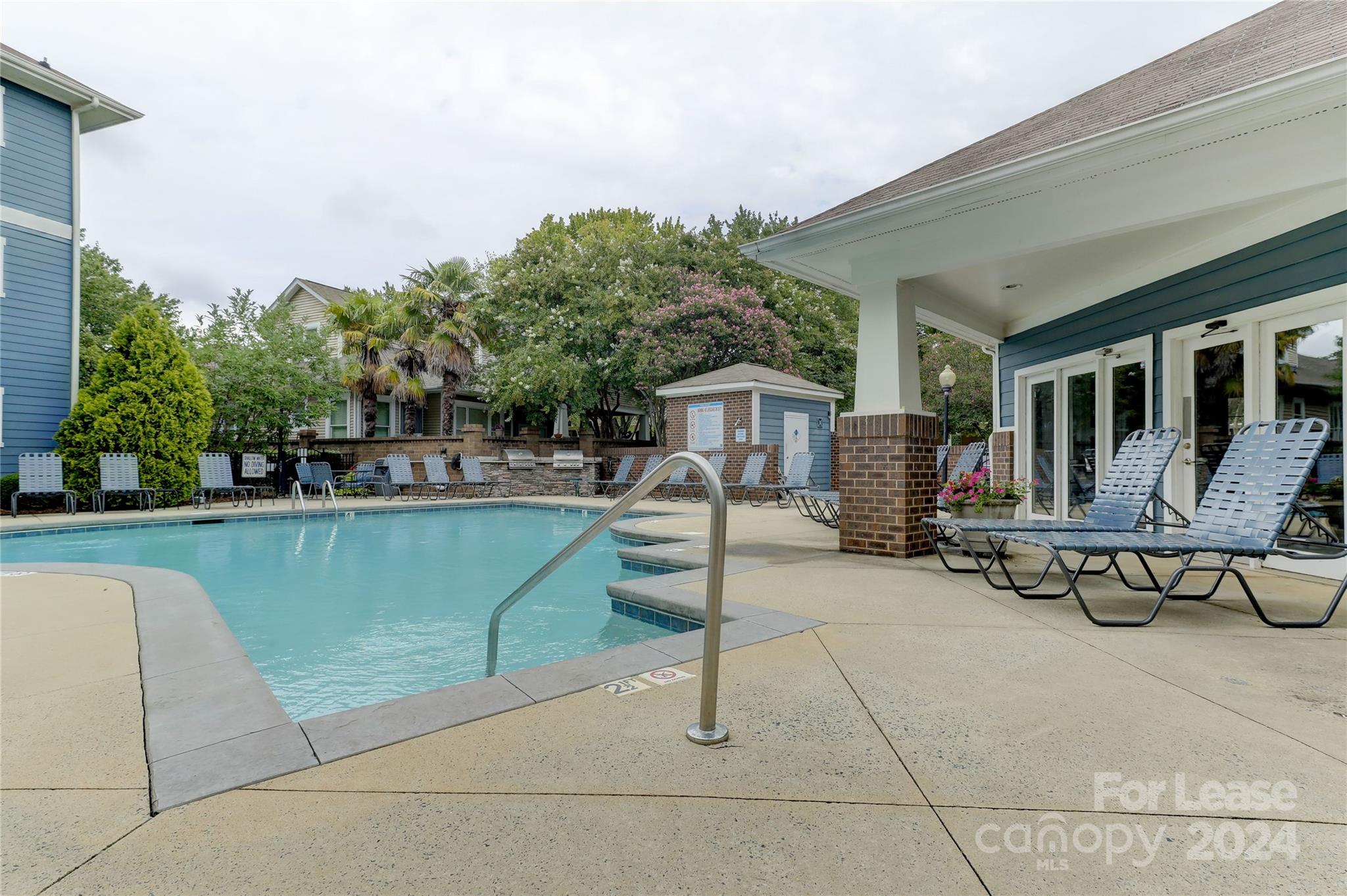 501 Olmsted Park Place Unit: F